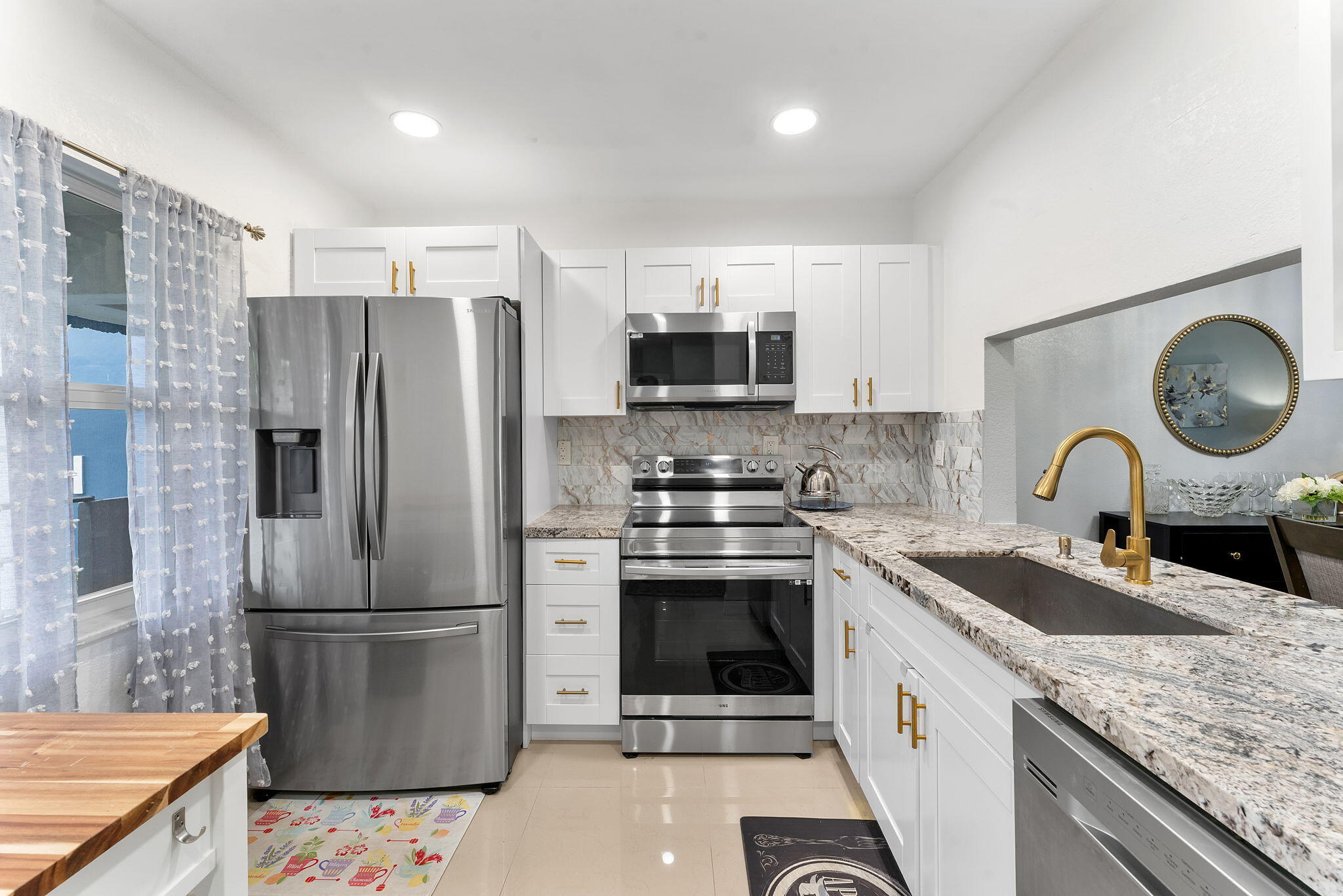 7807 Golf Cir Drive H 305 Property Photo 1