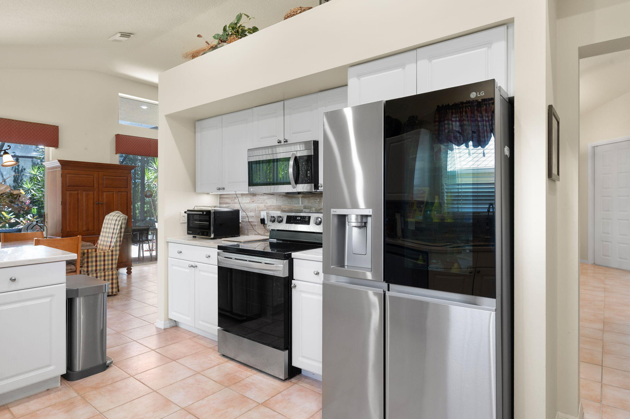 7154 Hawks View Trail Property Photo 8