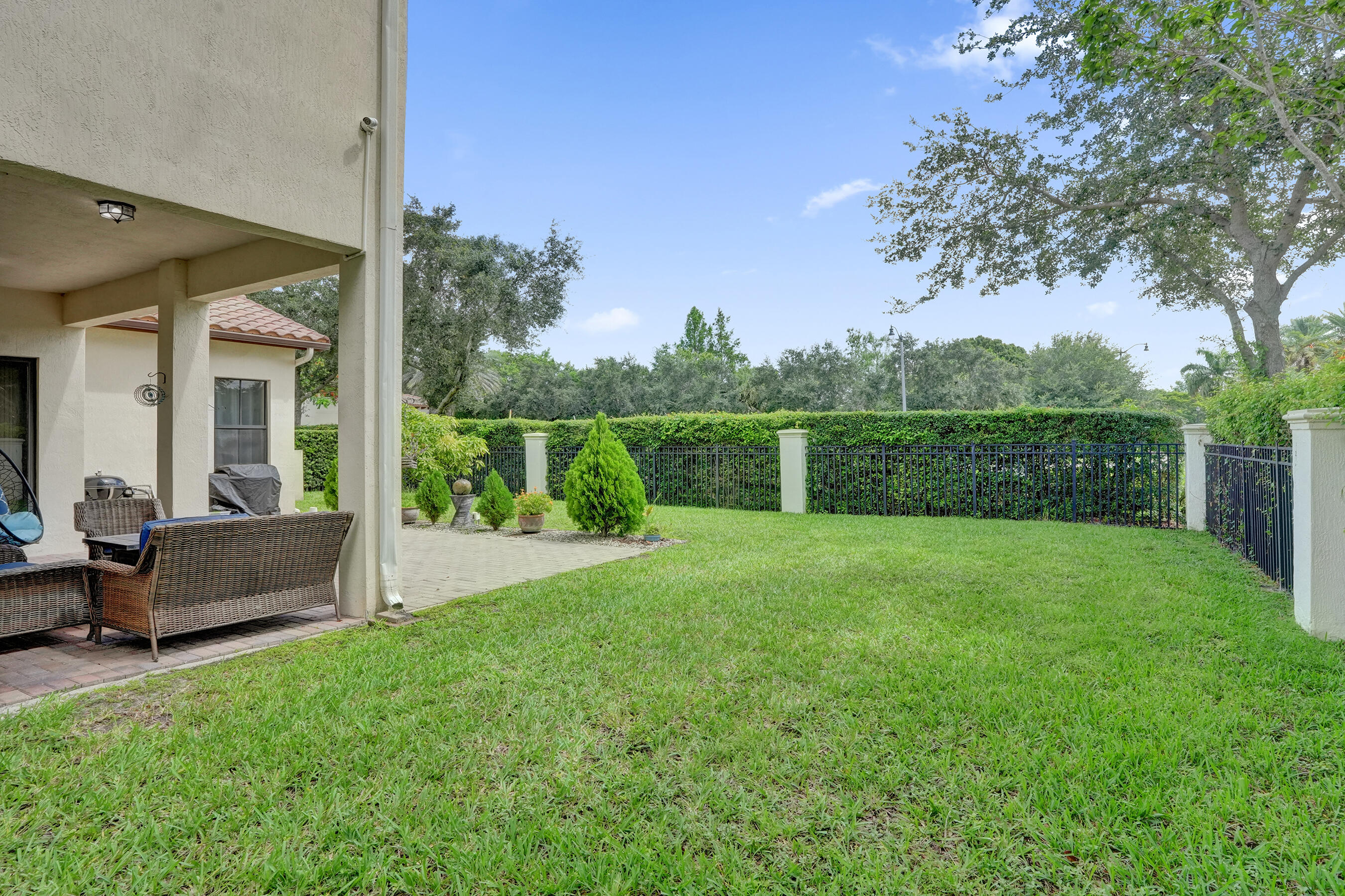 8541 Nw 38th Street Property Photo 44