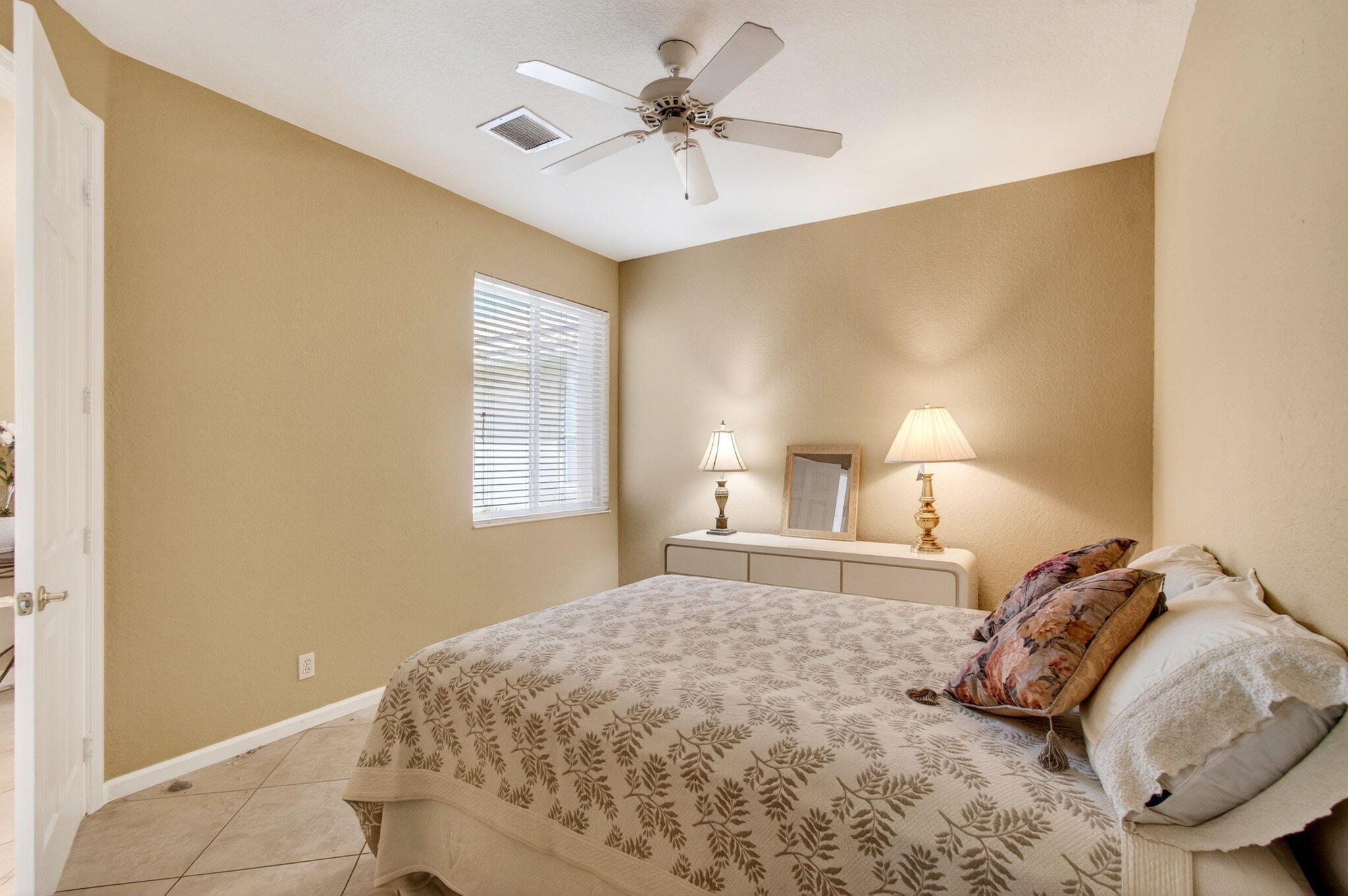 9635 Sandpiper Shores Way Property Photo 27