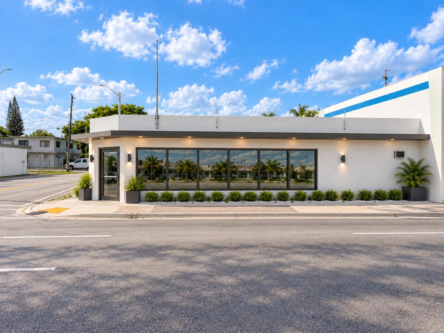 3045 W Broward Boulevard 3045 Property Photo 2