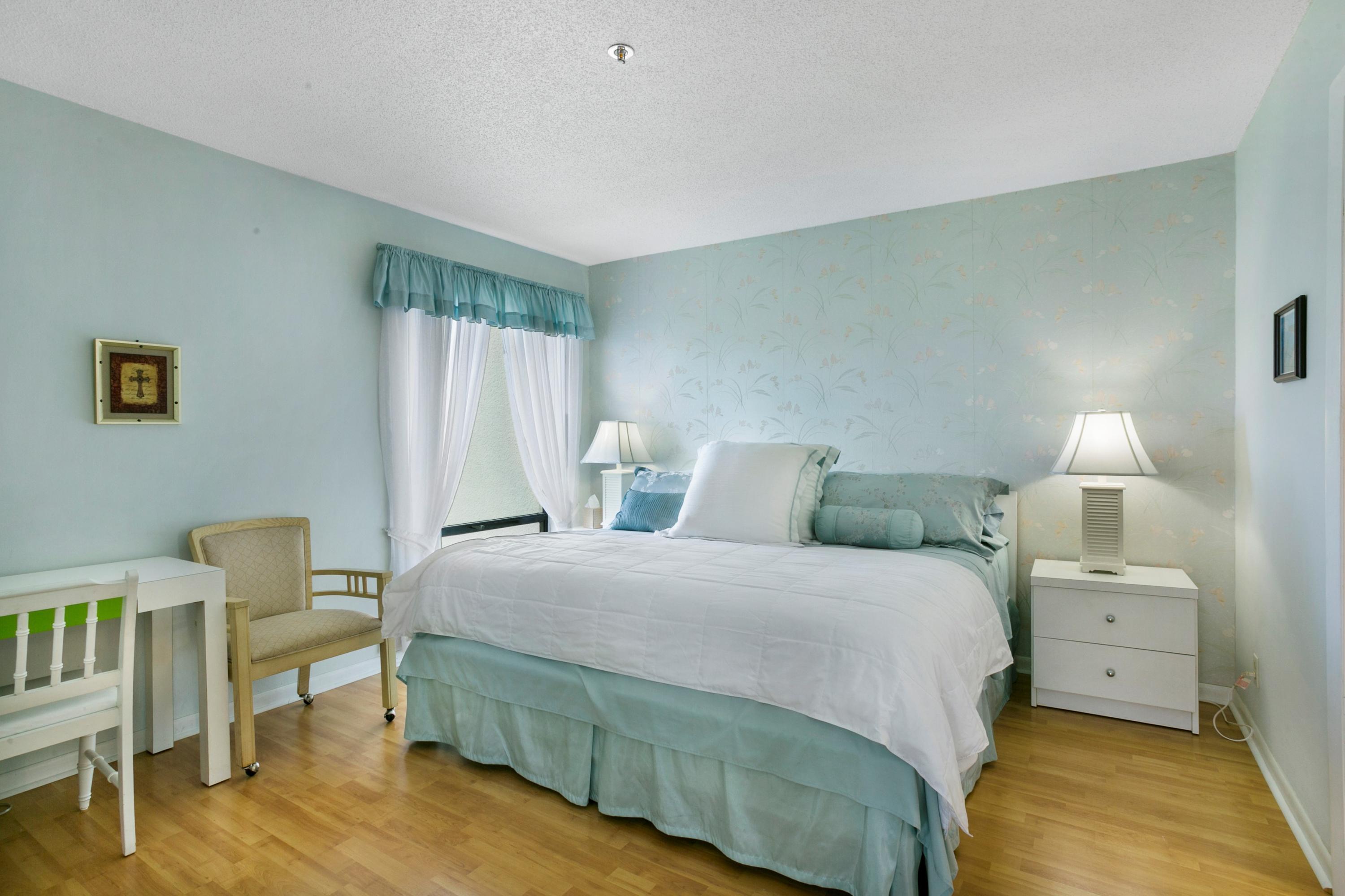 3000 Presidential Way 401 Property Photo 9