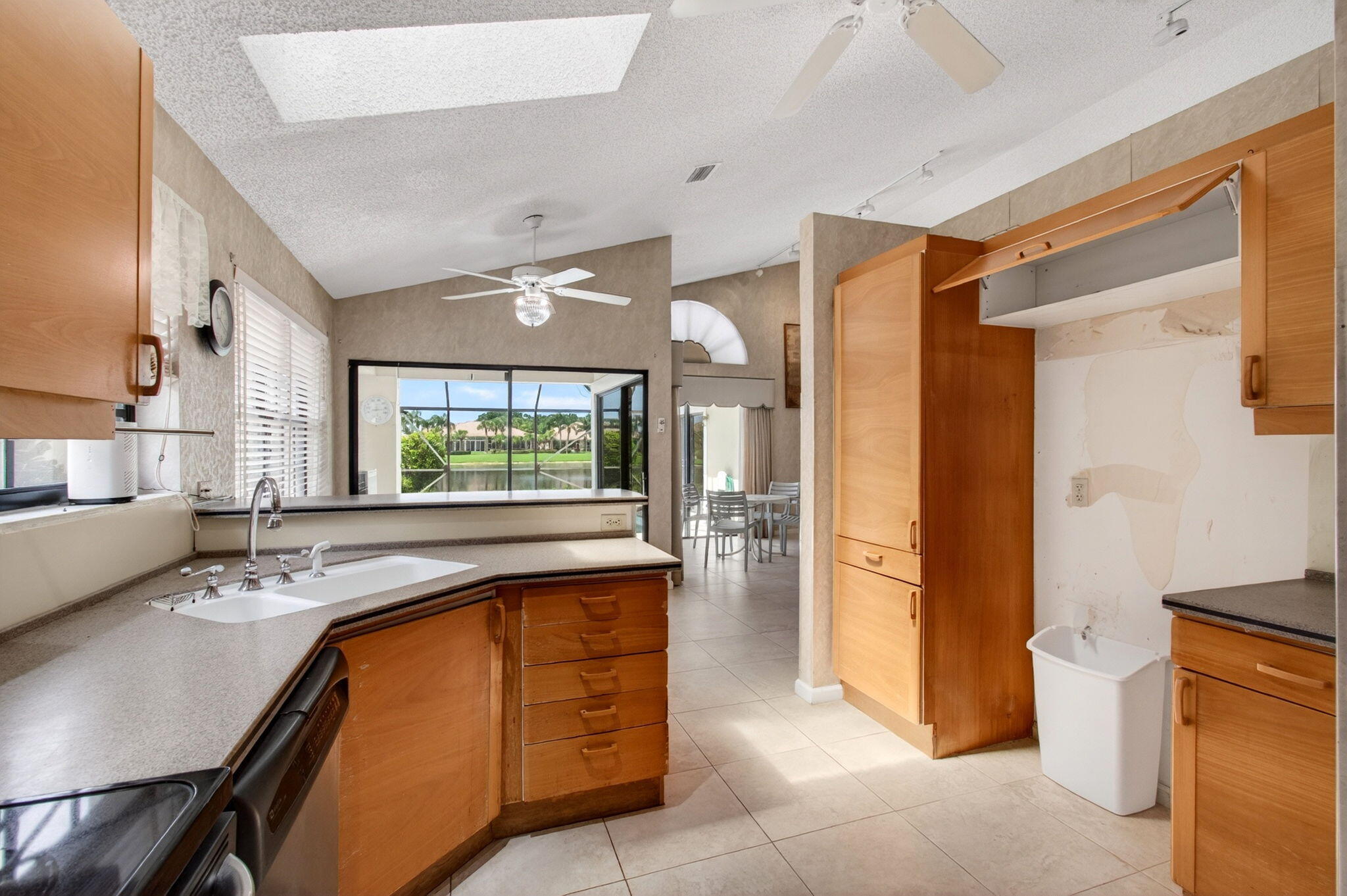 7004 Bitterbush Place Property Photo 40