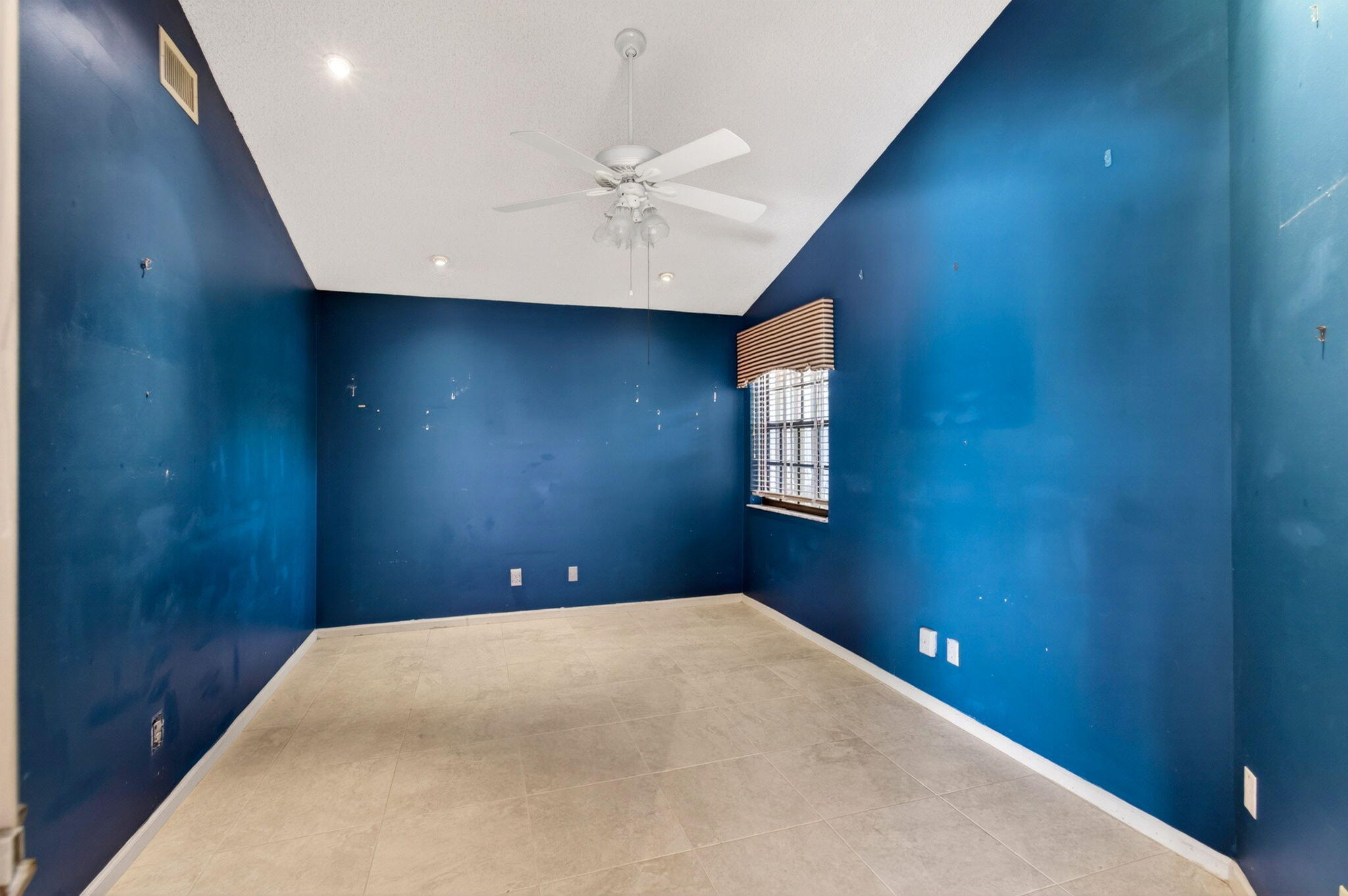 7004 Bitterbush Place Property Photo 45