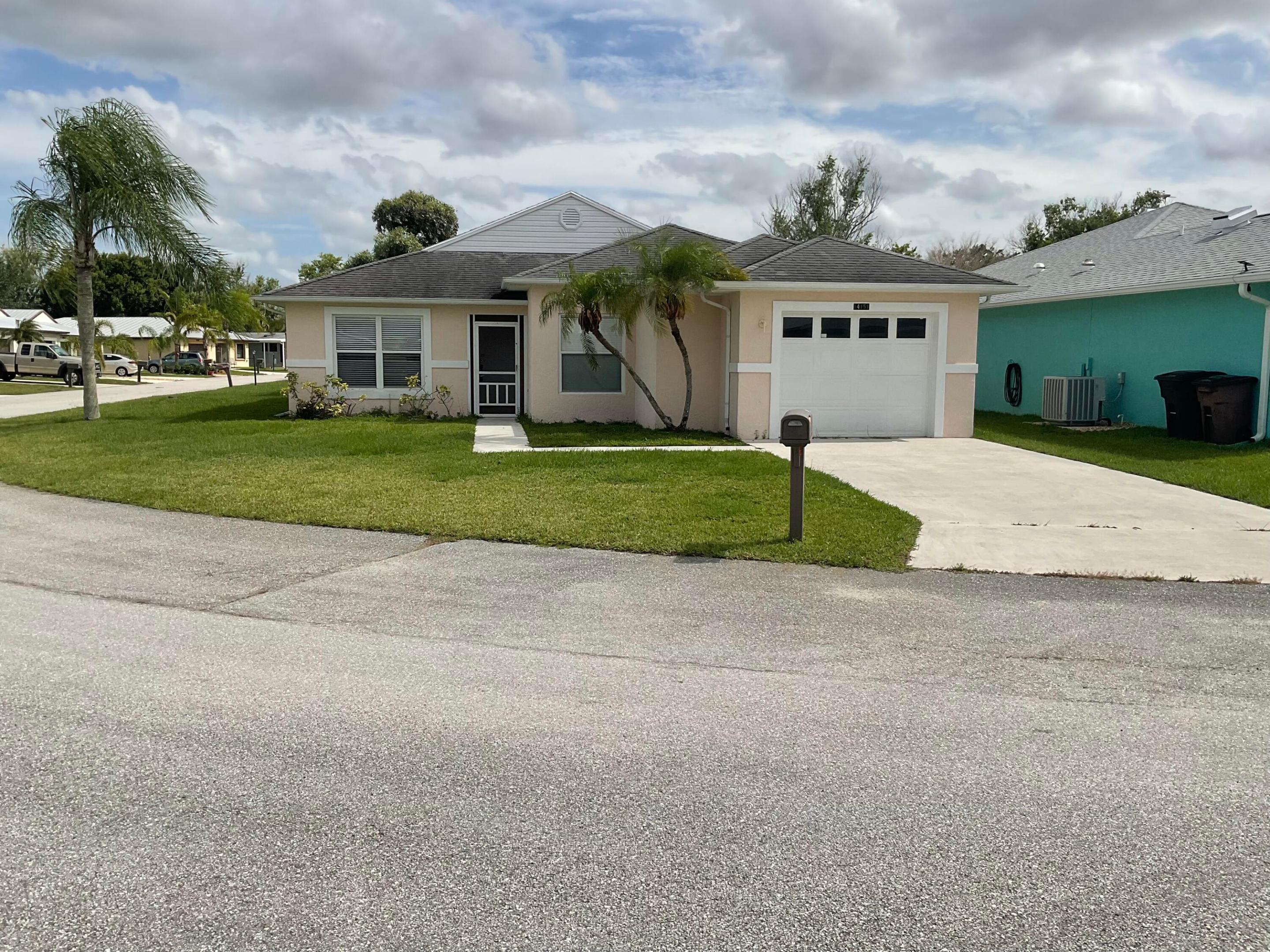 14151 Cisne Circle Property Photo 1