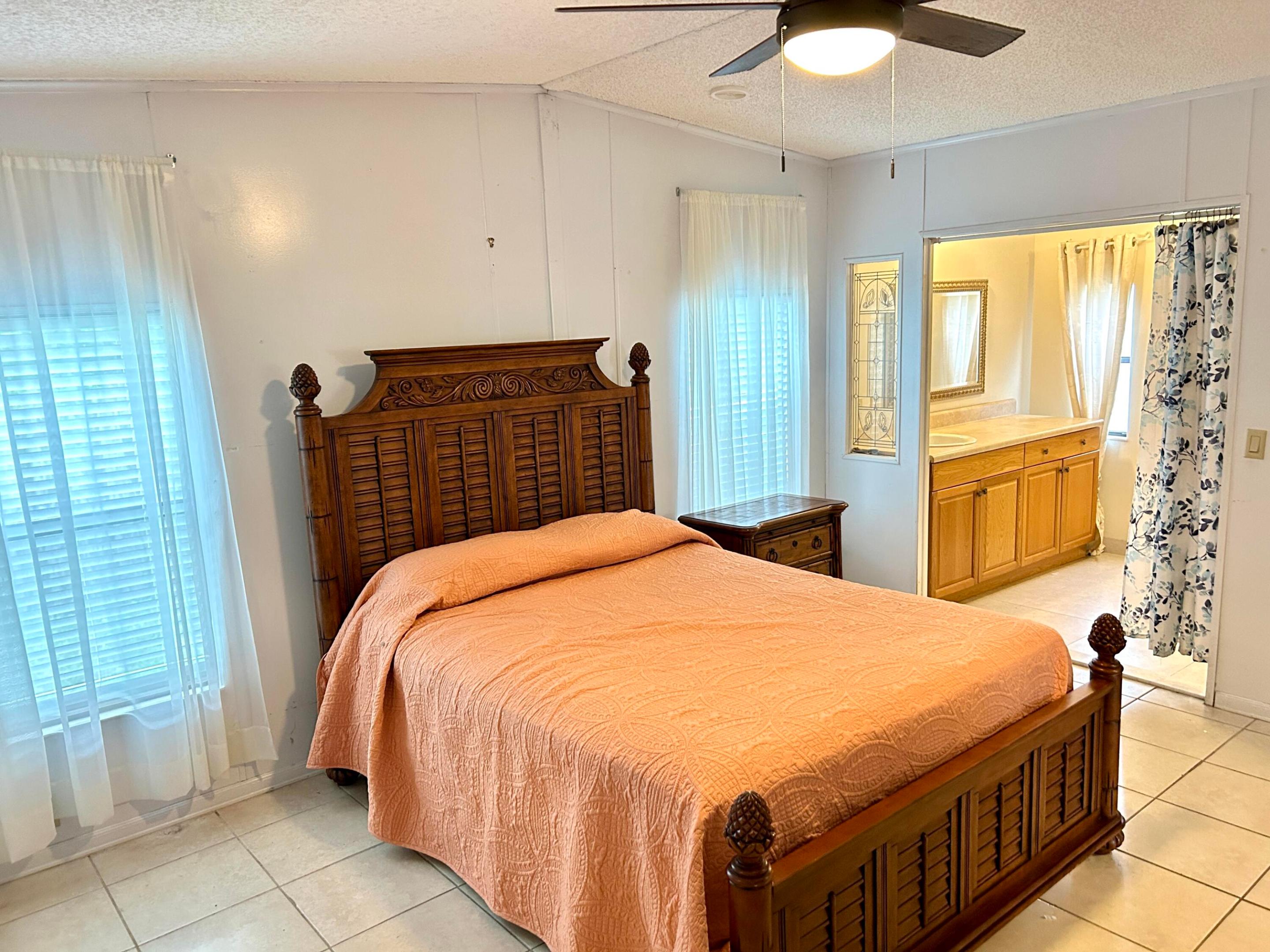 3409 Lake Overlook Place Property Photo 6