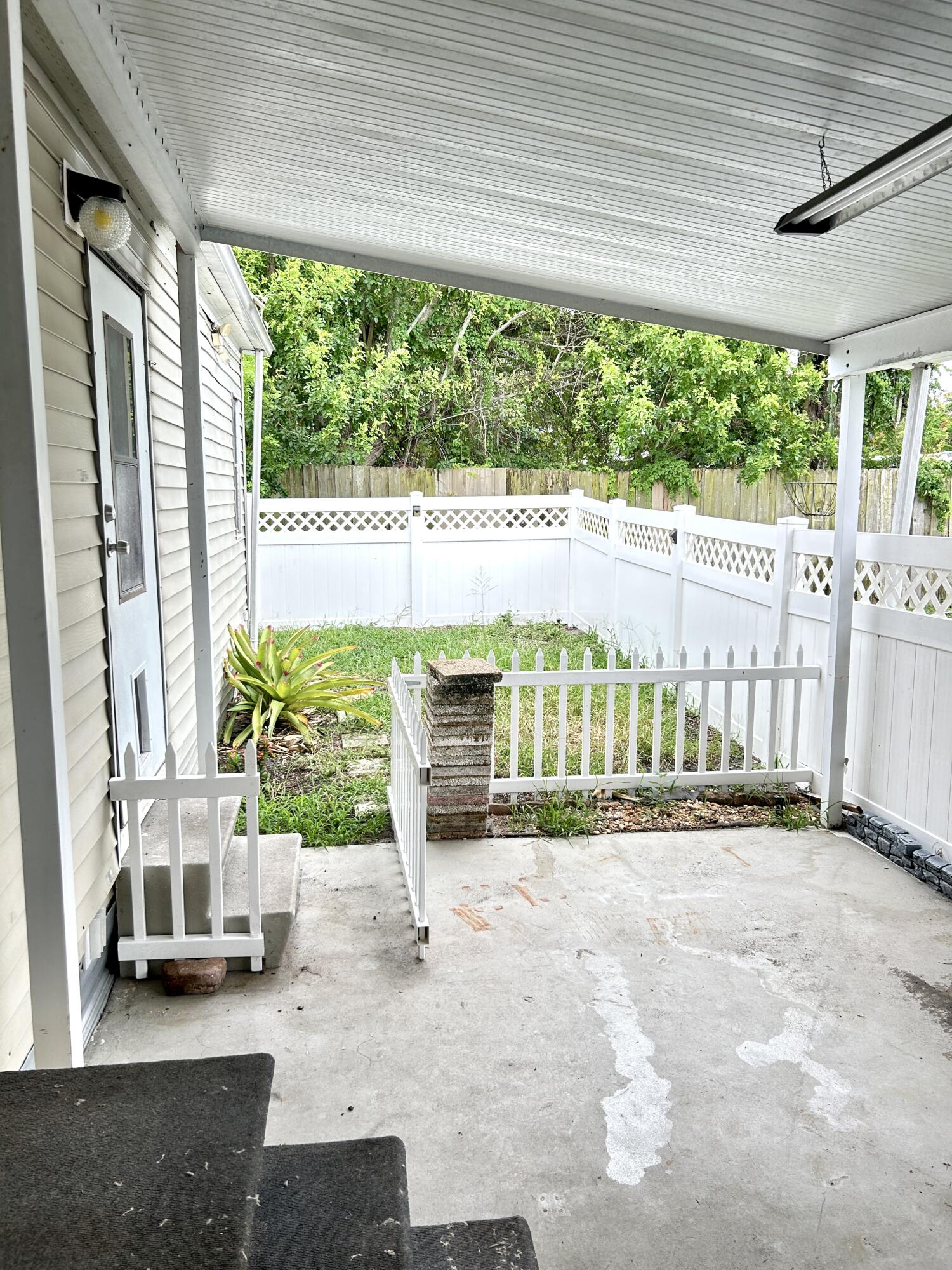 3409 Lake Overlook Place Property Photo 35