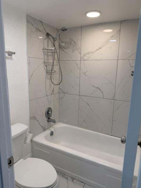 2900 Fiore Way 108 Property Photo 19