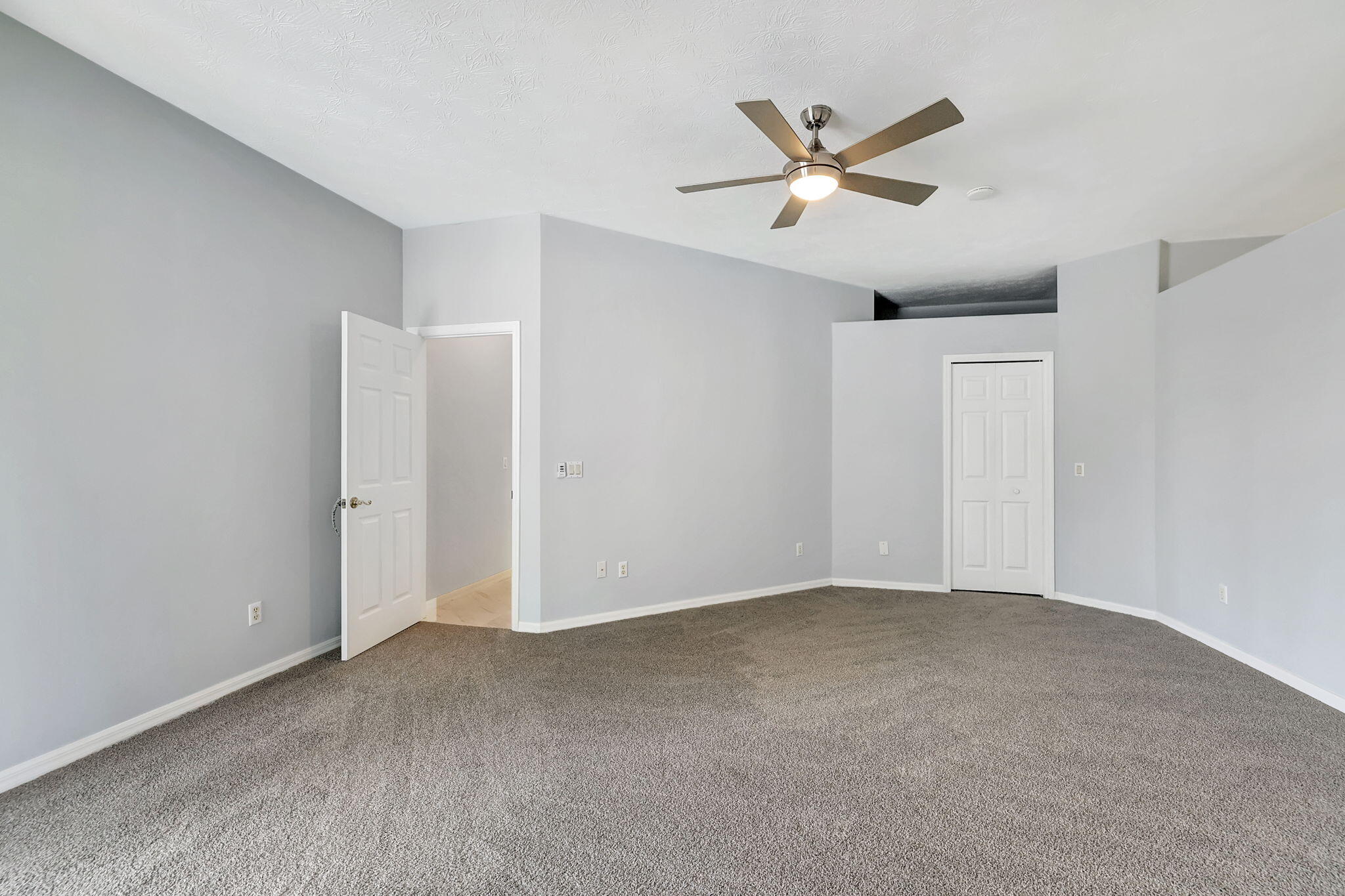 2704 Se Eagle Drive Property Photo 30
