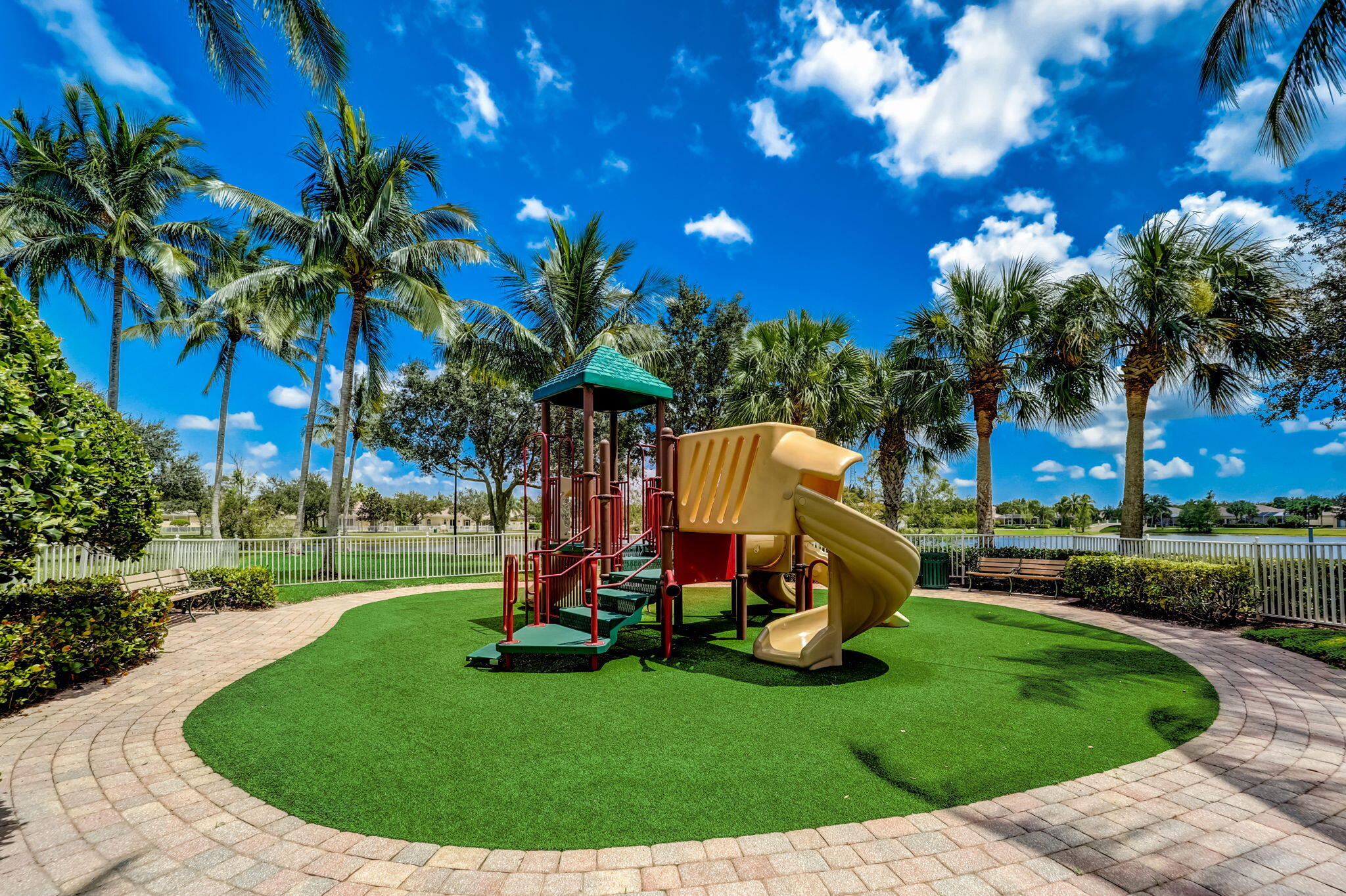 8178 Montserrat Place Property Photo 32