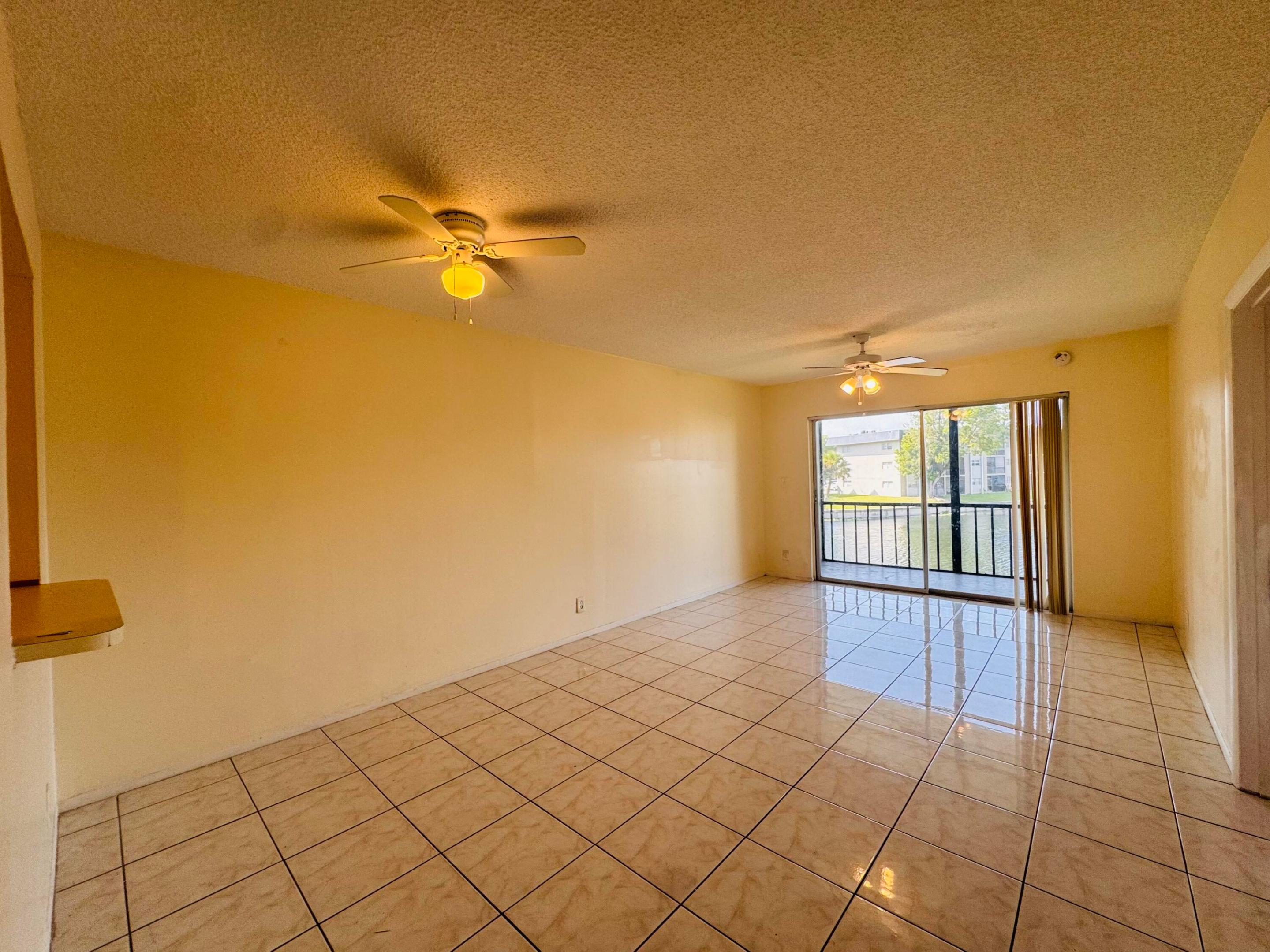 8025 S Colony Cir Circle 203 Property Photo 2