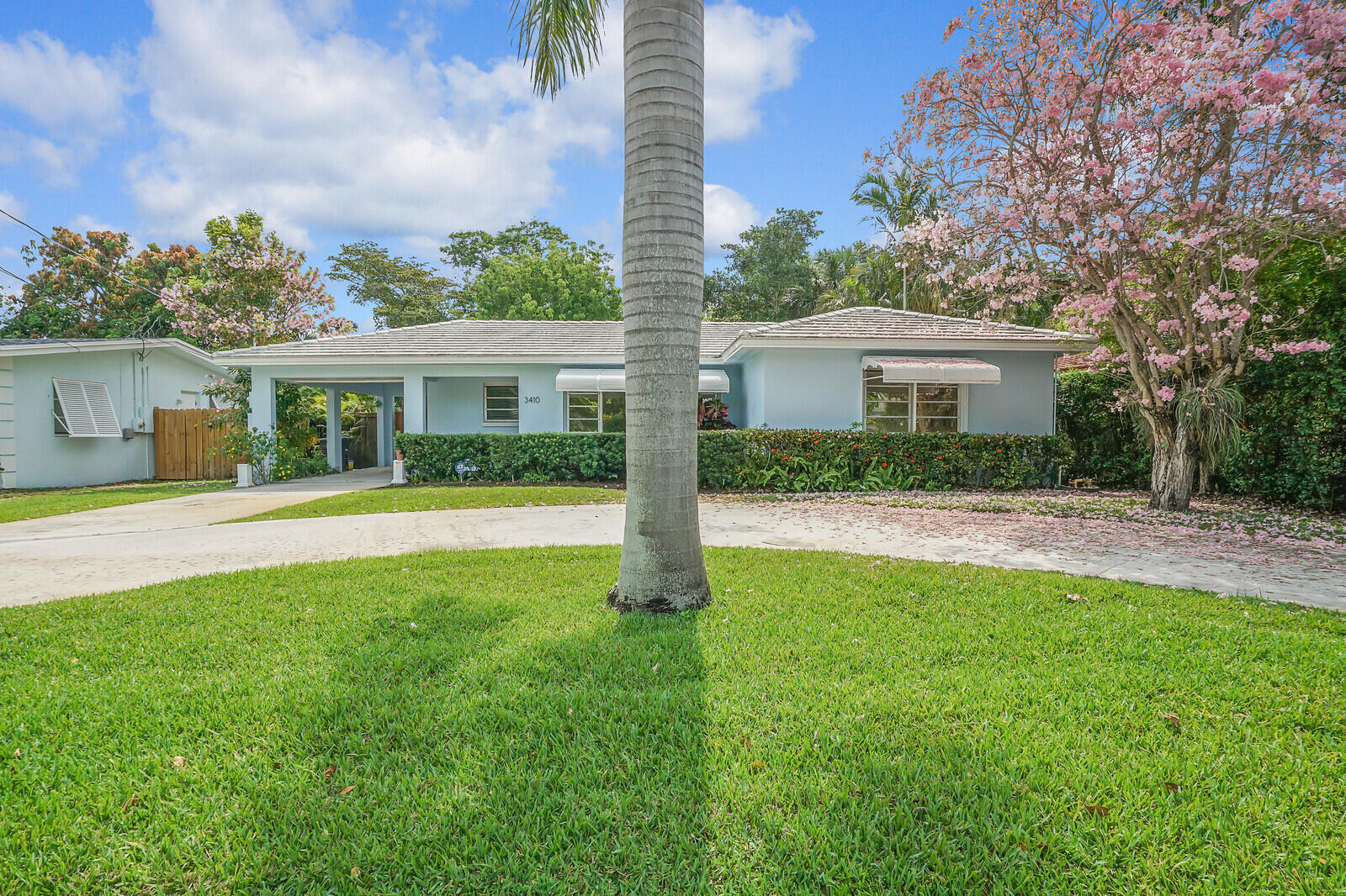 3410 Poinsettia Avenue Property Photo 3