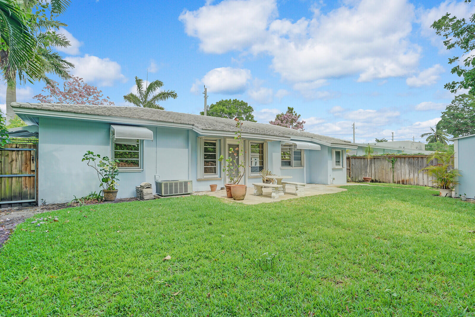 3410 Poinsettia Avenue Property Photo 5