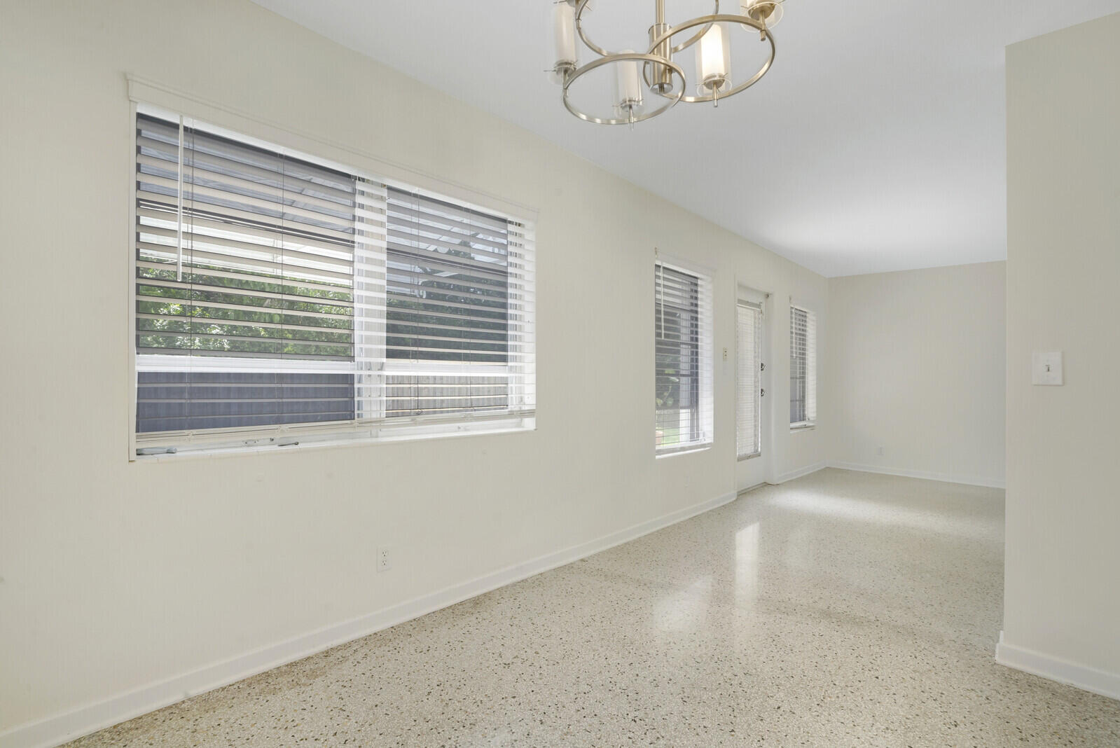 3410 Poinsettia Avenue Property Photo 10