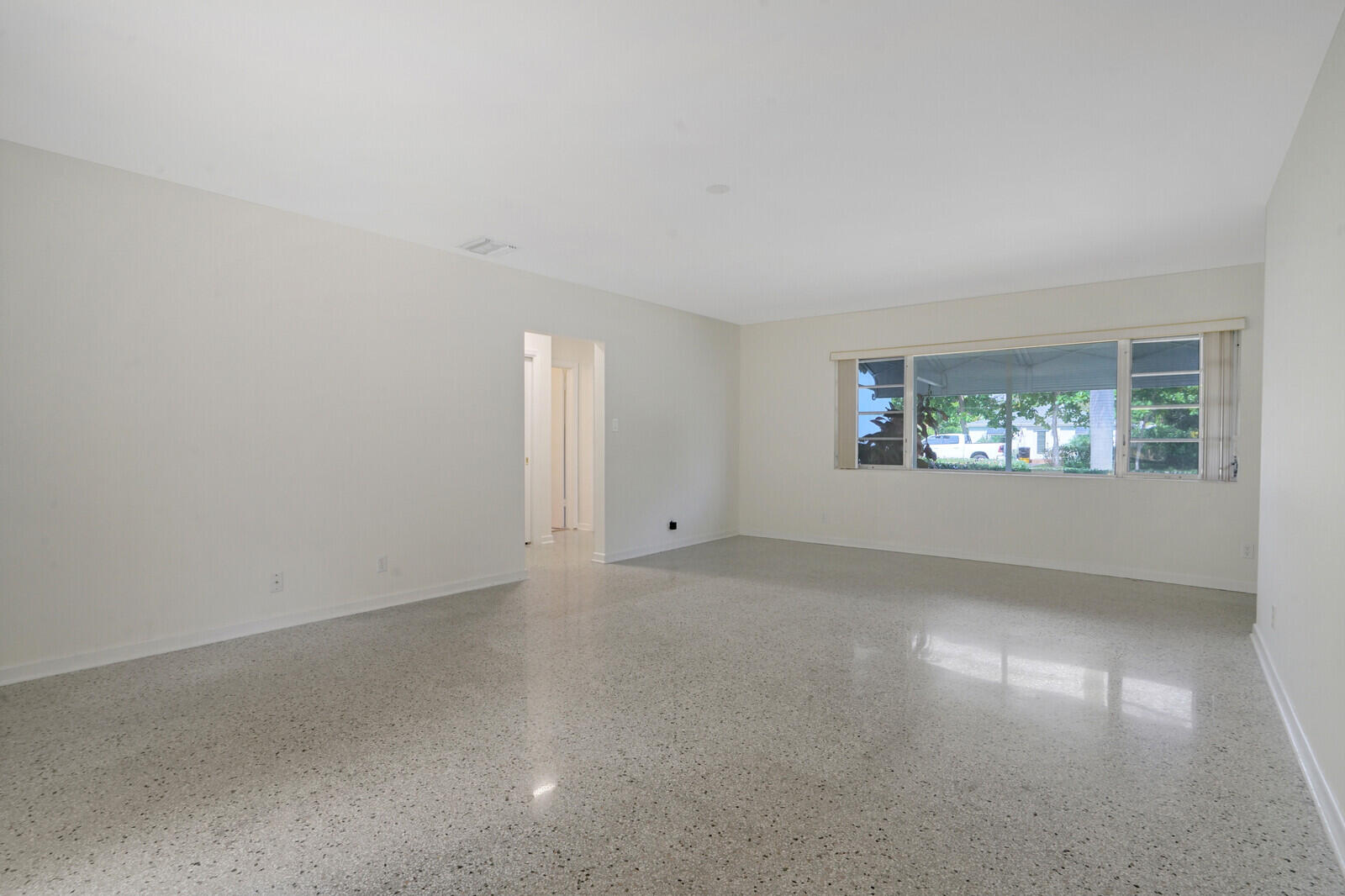 3410 Poinsettia Avenue Property Photo 27