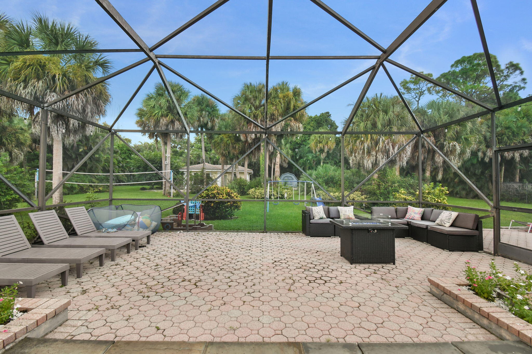 12231 Areaca Drive Property Photo 61