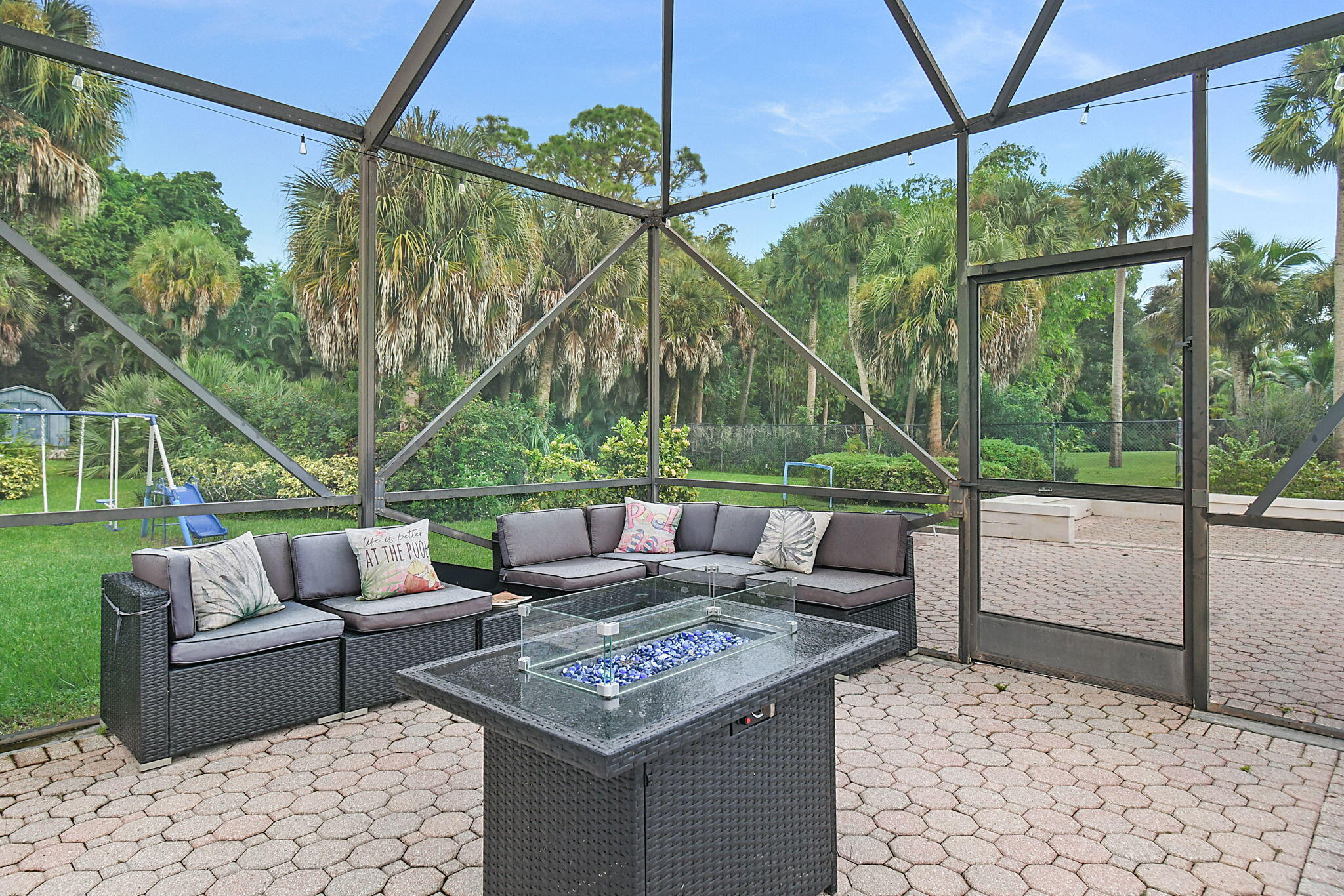 12231 Areaca Drive Property Photo 62