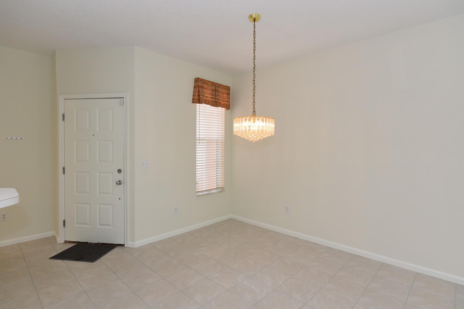 201 Muirfield Court 201e Property Photo 4