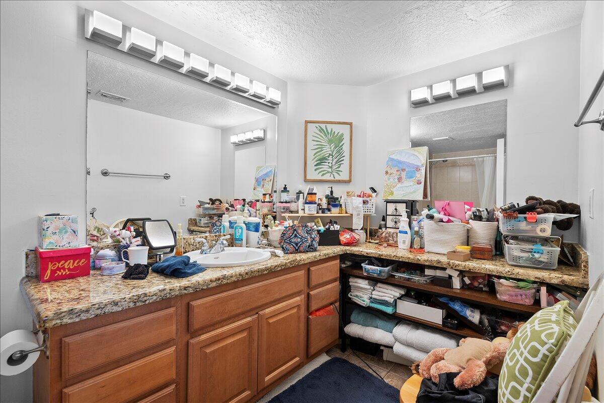 5715 Golden Eagle Circle Property Photo 25