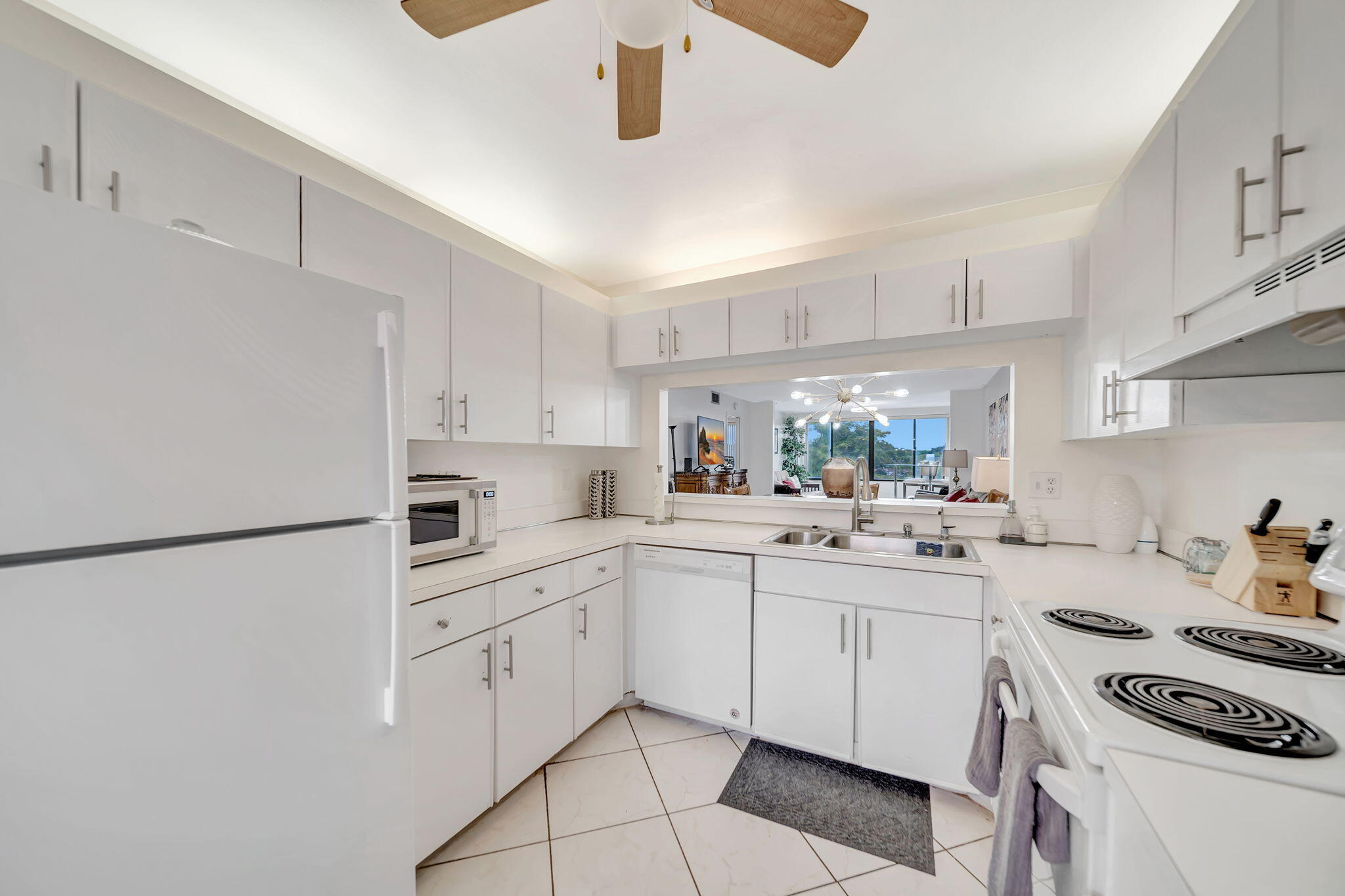 9485 N Belfort Circle 308 Property Photo 13