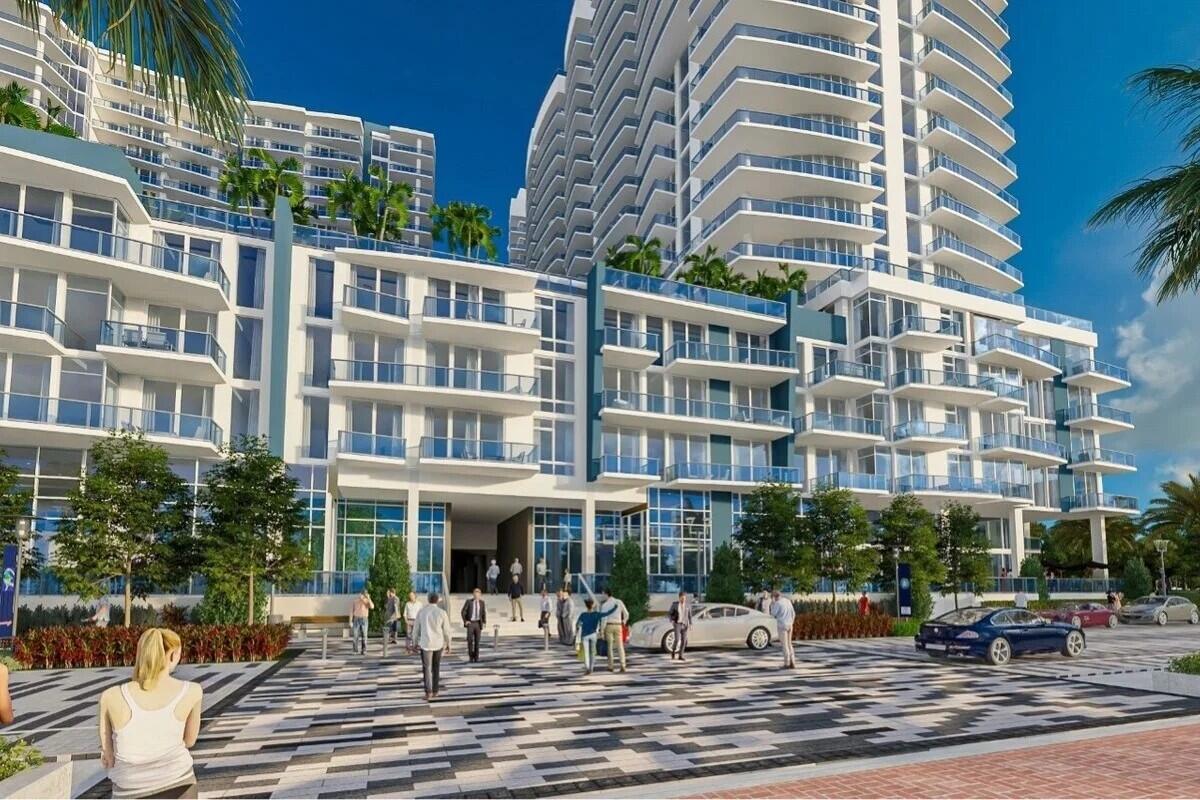 220 Lake Shore Drive Property Photo 3