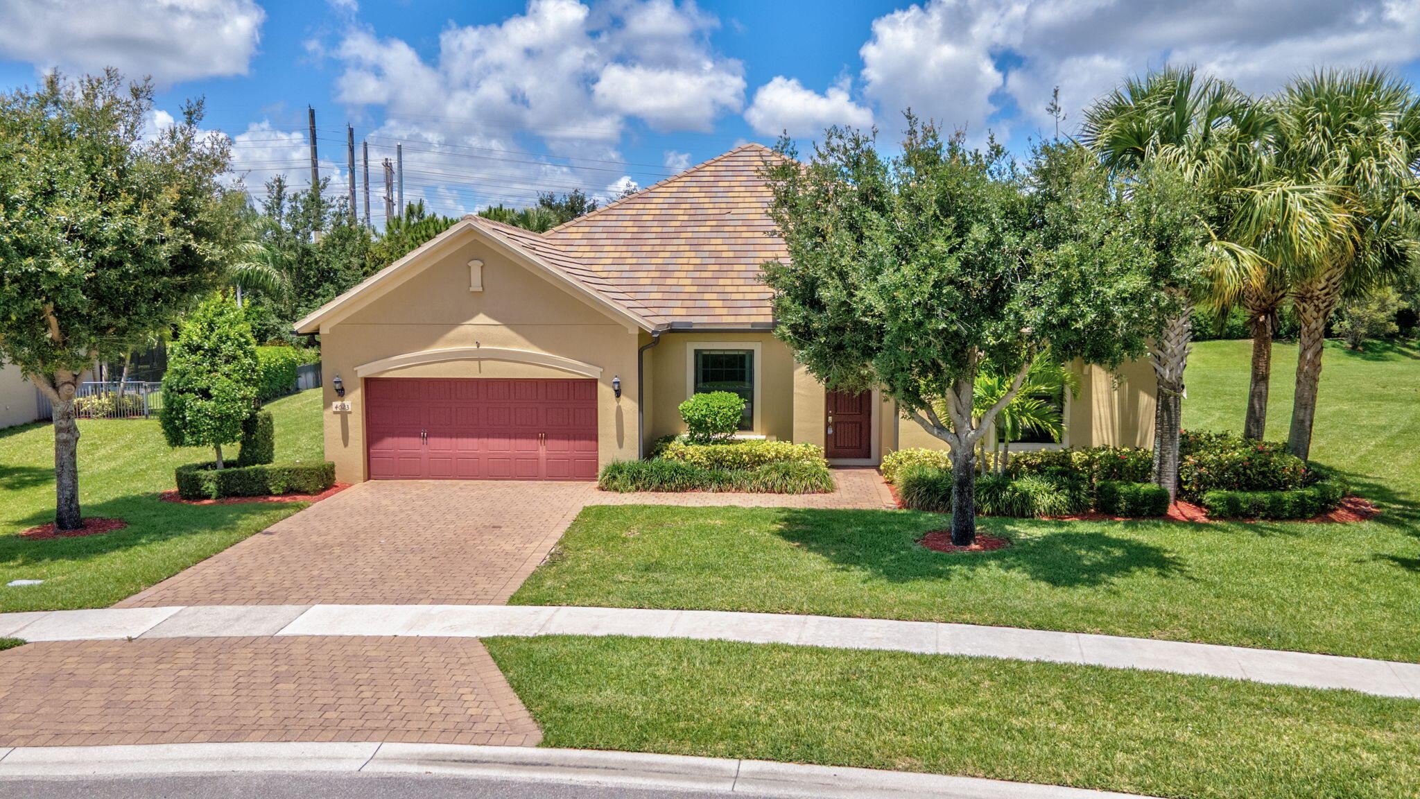 4023 Siena Circle Property Photo 1