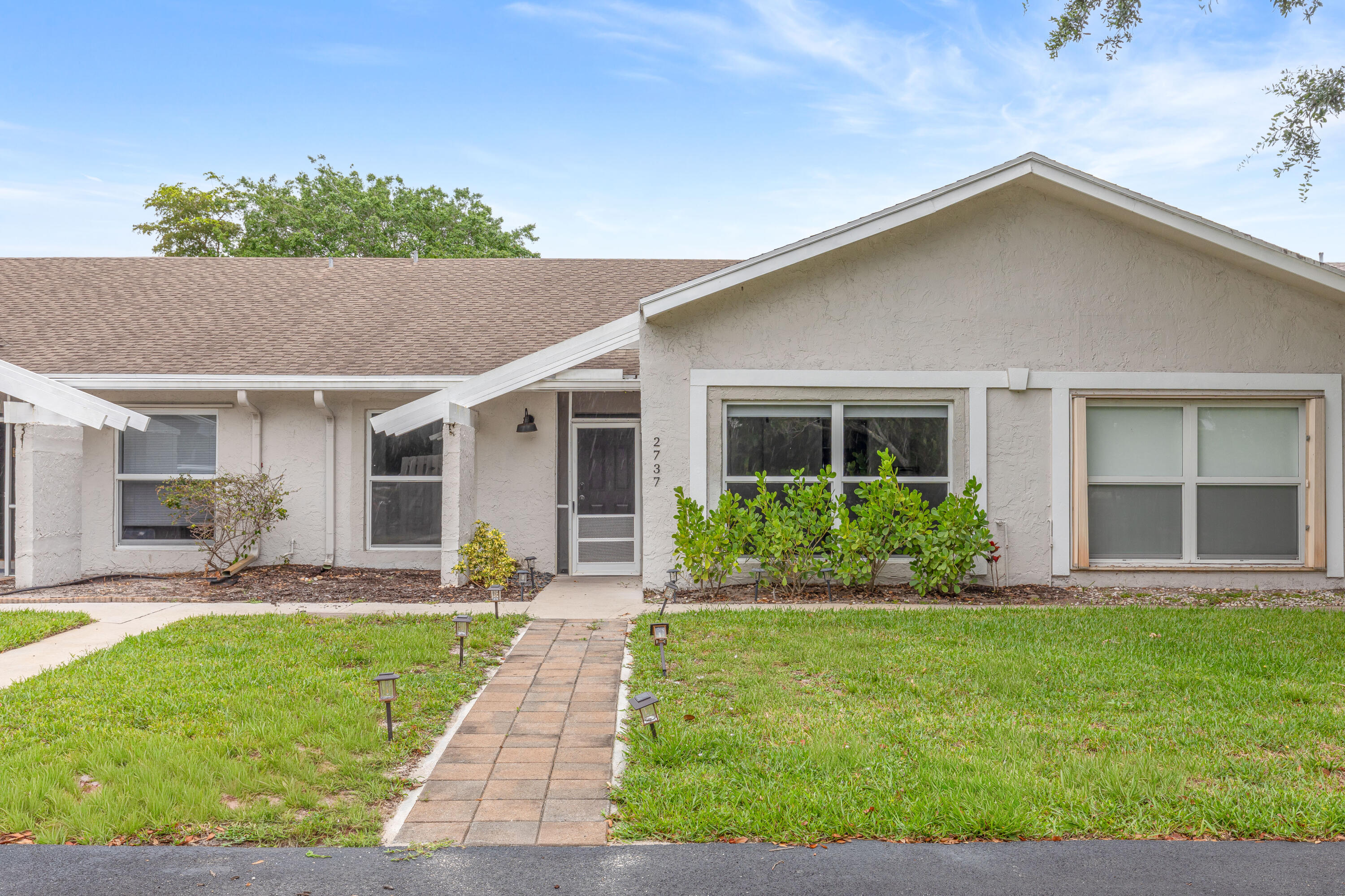 2737 Zorno Way Property Photo 1