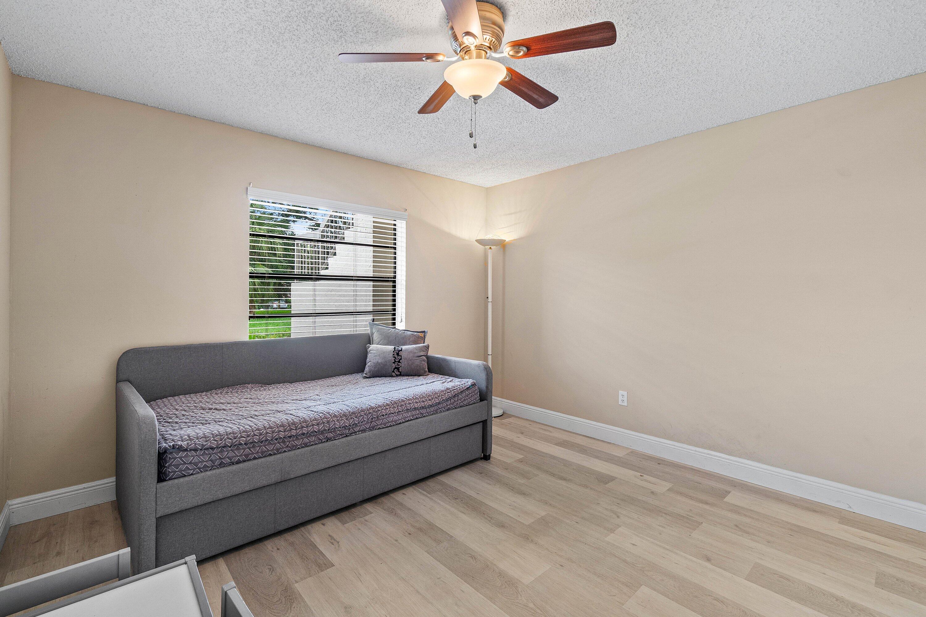 21506 Juego Circle 28e Property Photo 19