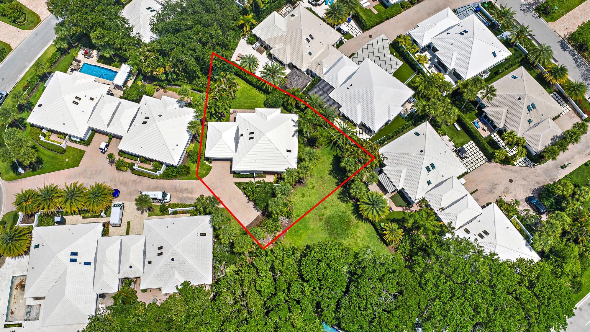 4501 Captains Way Property Photo 1