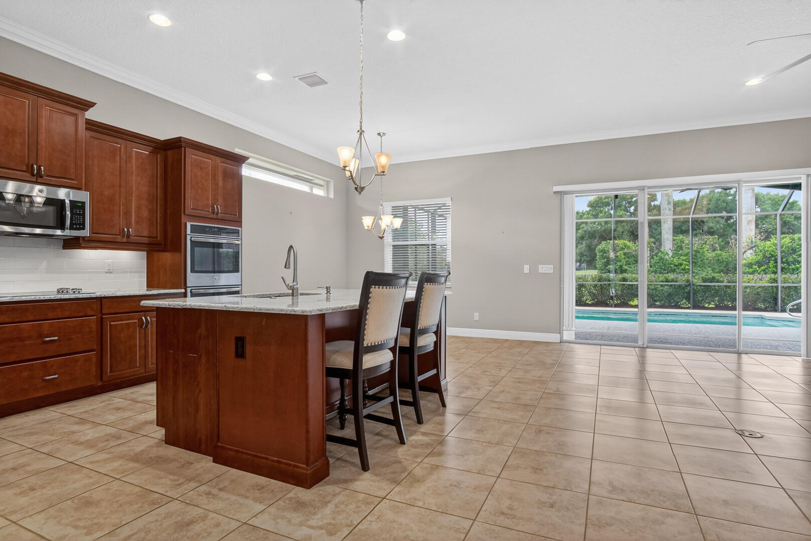 9531 Shadow Lane Property Photo 16
