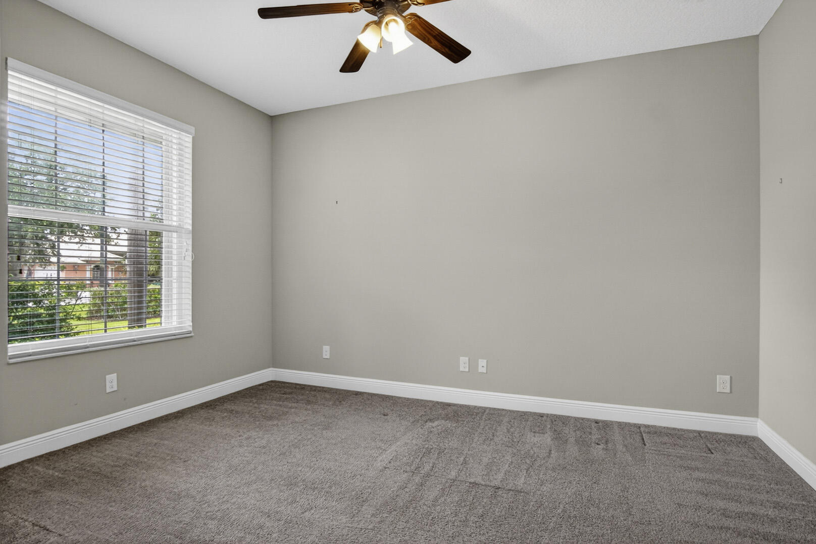 9531 Shadow Lane Property Photo 24