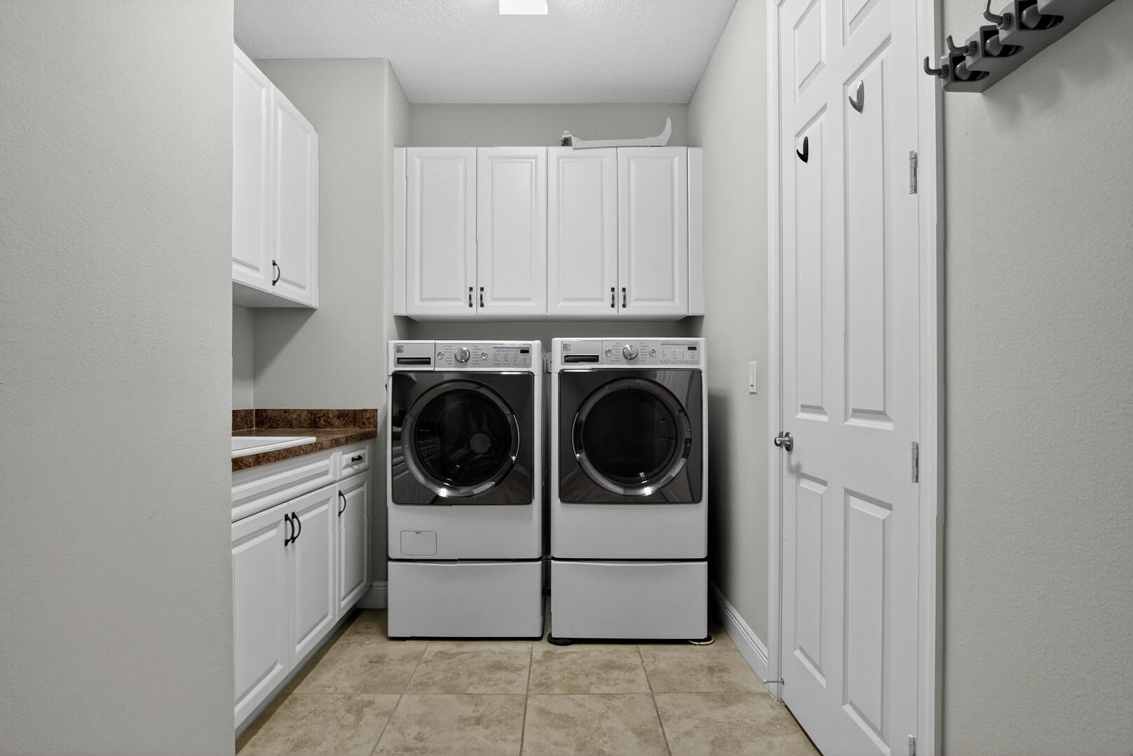 9531 Shadow Lane Property Photo 32