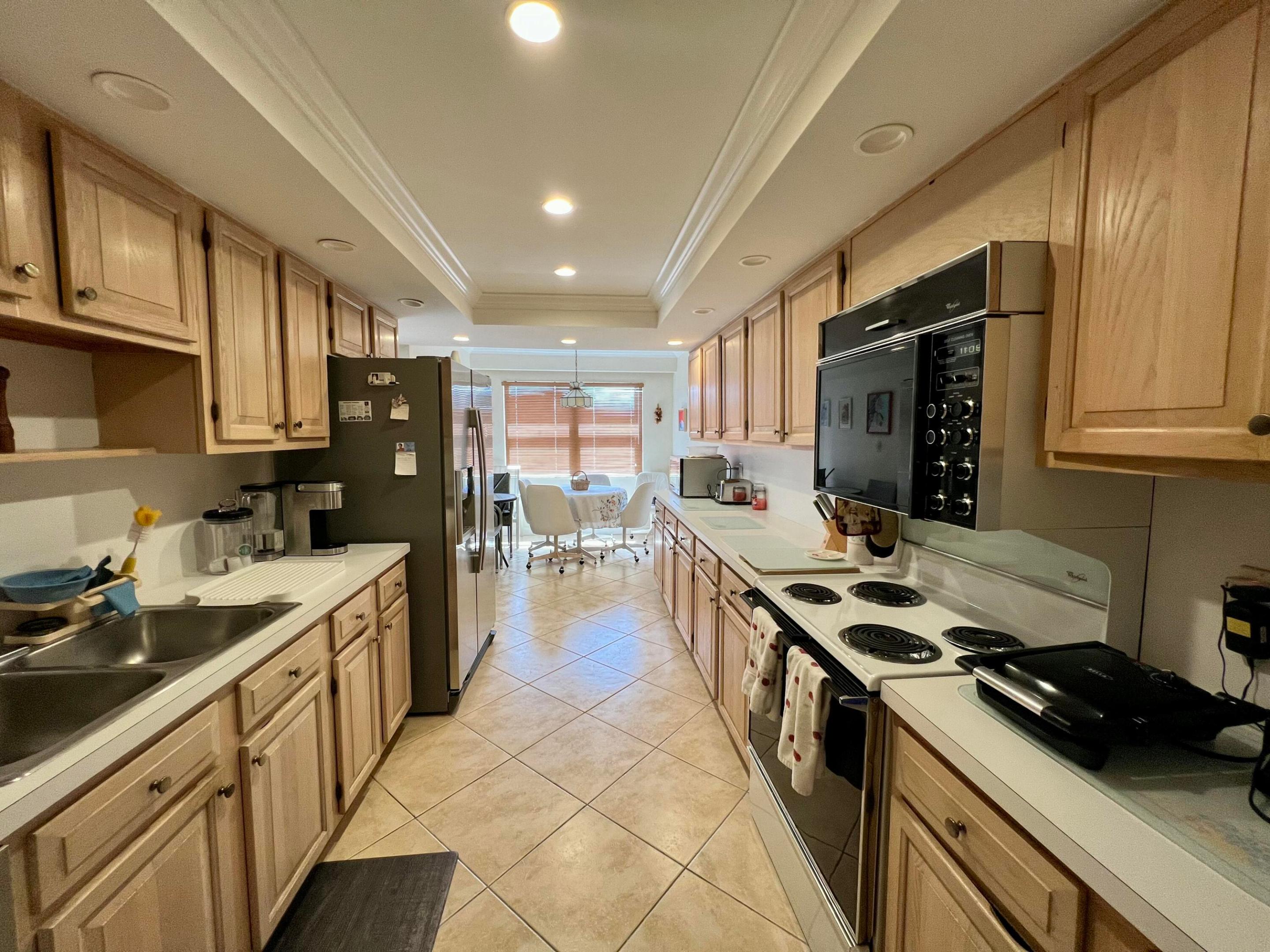 1800 S Ocean Boulevard Unit 612 Property Photo 12