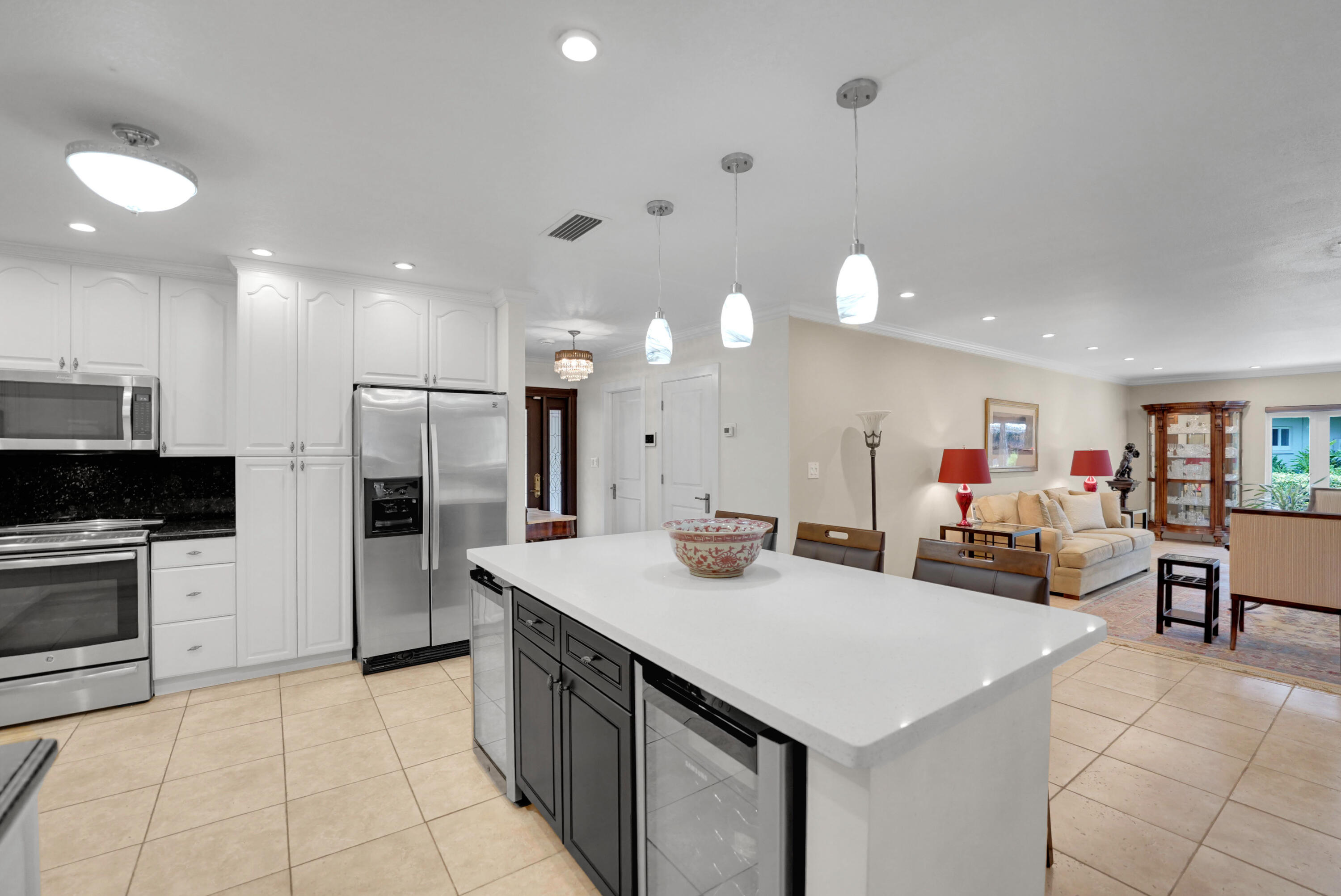 1019 E Cypress Drive Property Photo 13