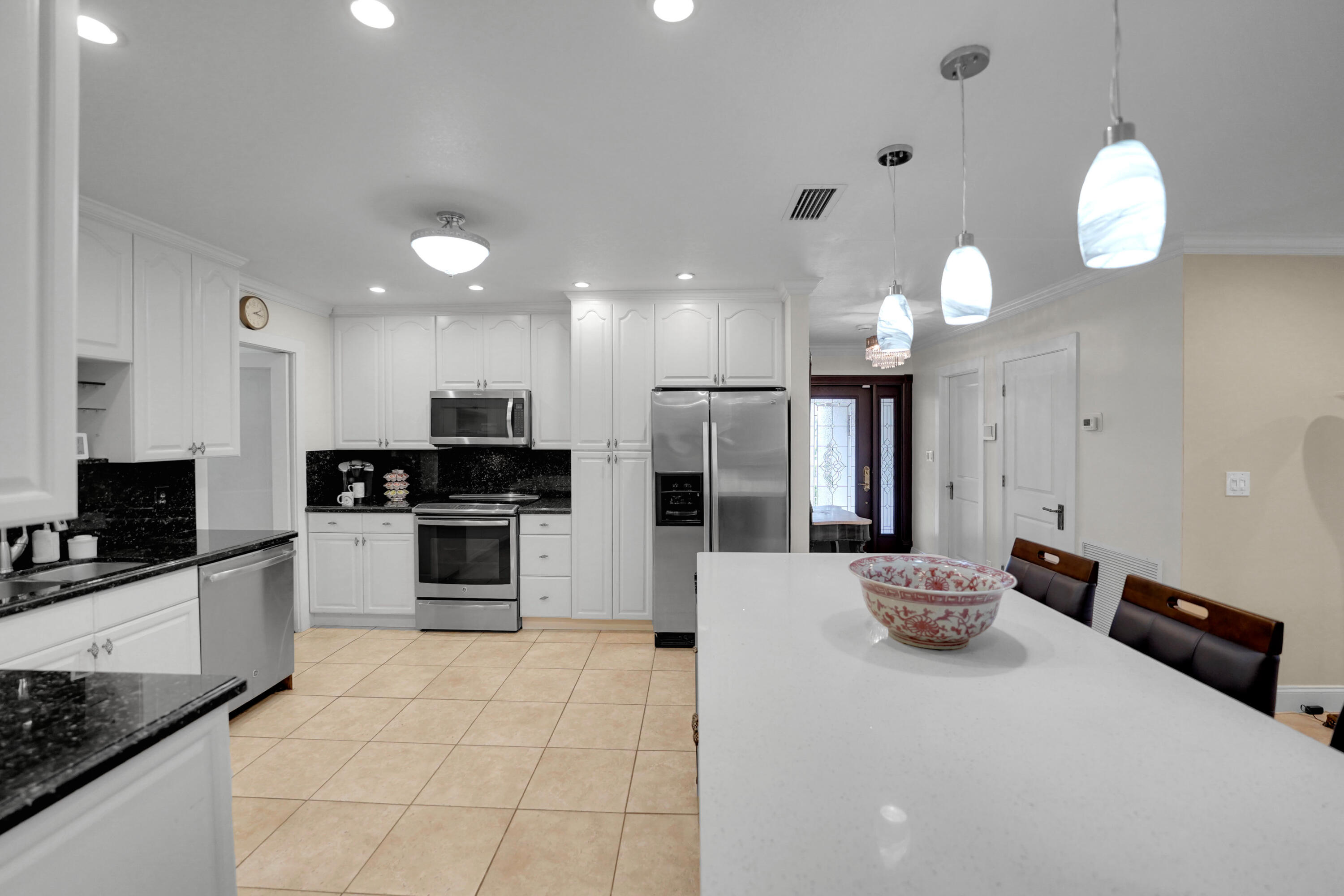 1019 E Cypress Drive Property Photo 14