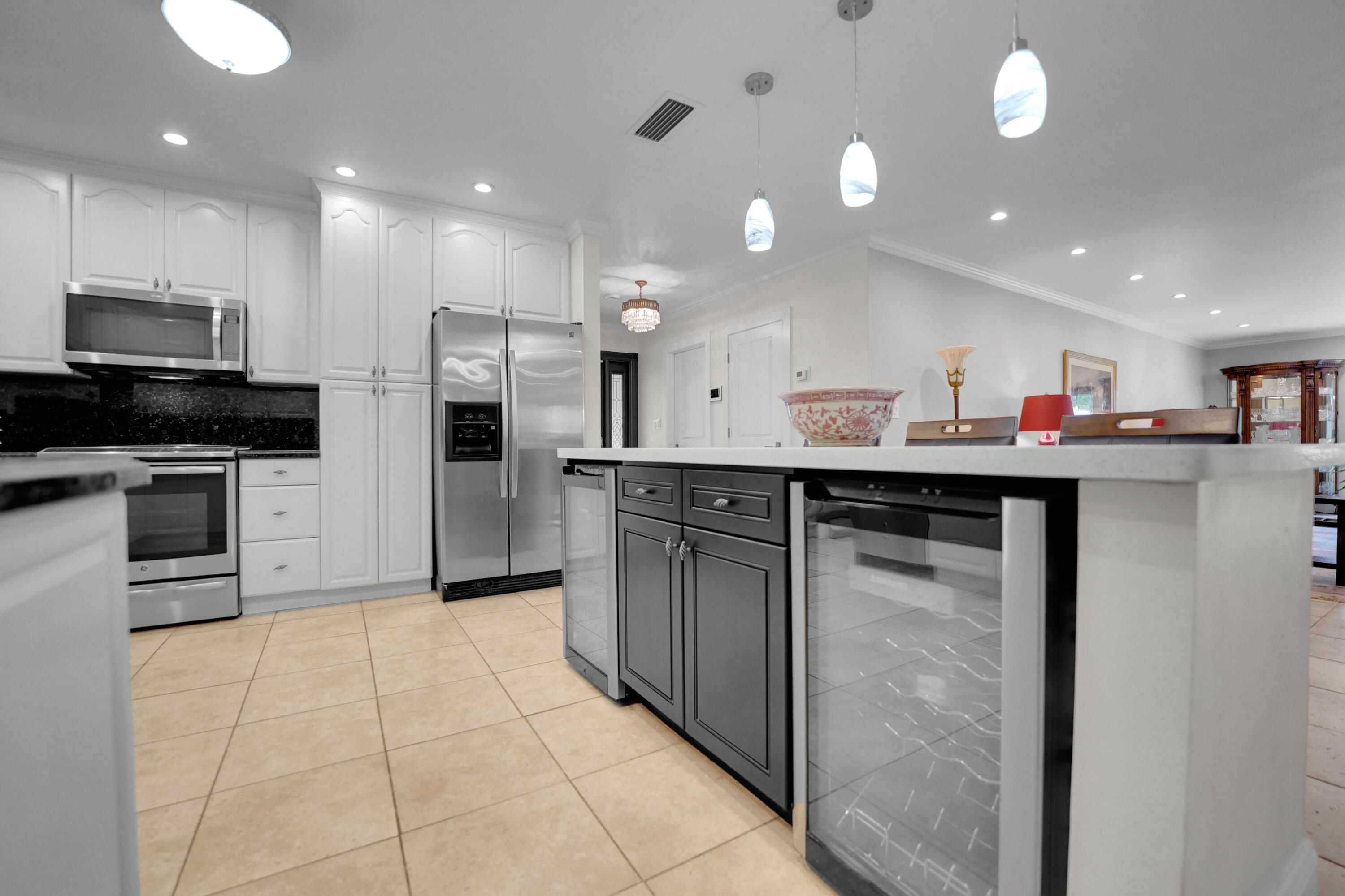 1019 E Cypress Drive Property Photo 15