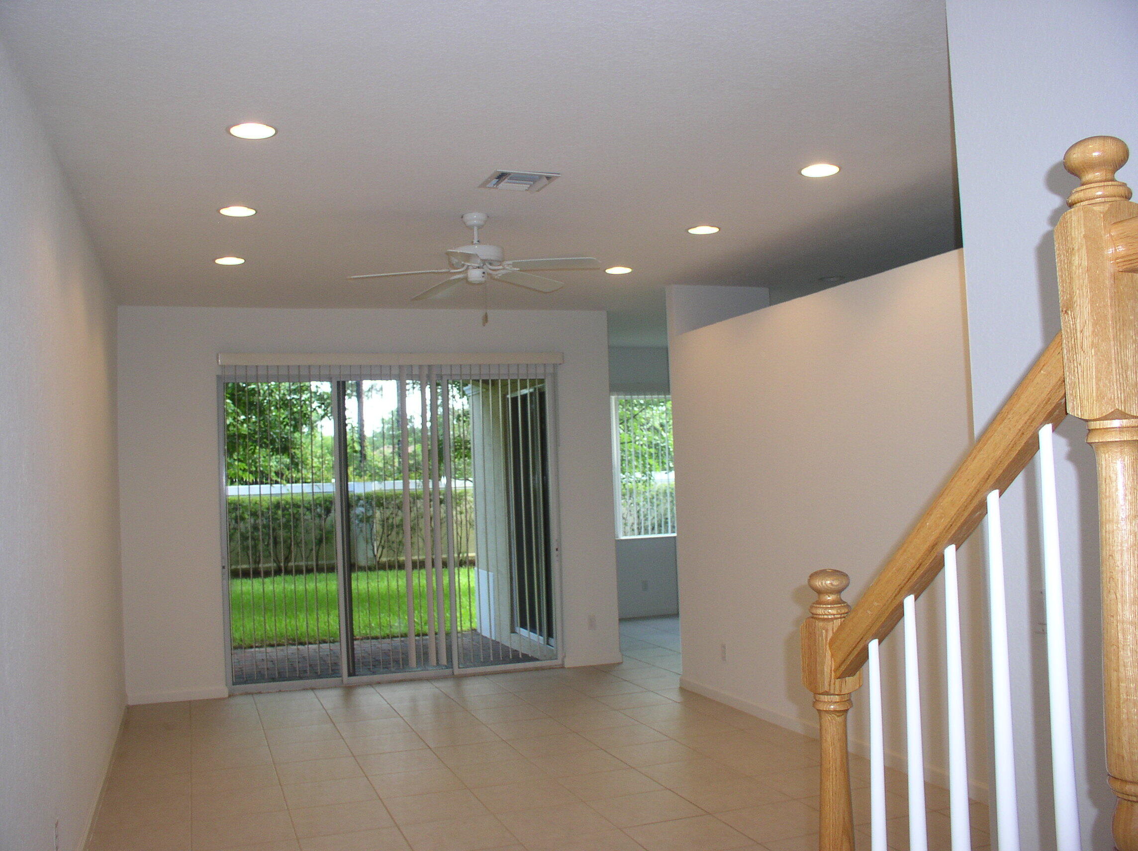2202 Sw Cape Cod Drive Property Photo 3