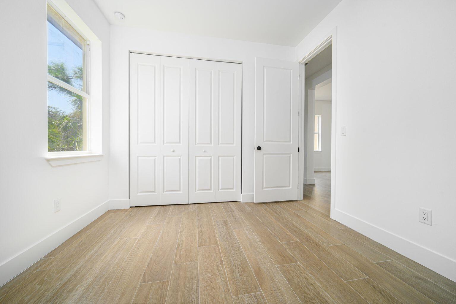 15245 Brainbridge Circle Property Photo 32