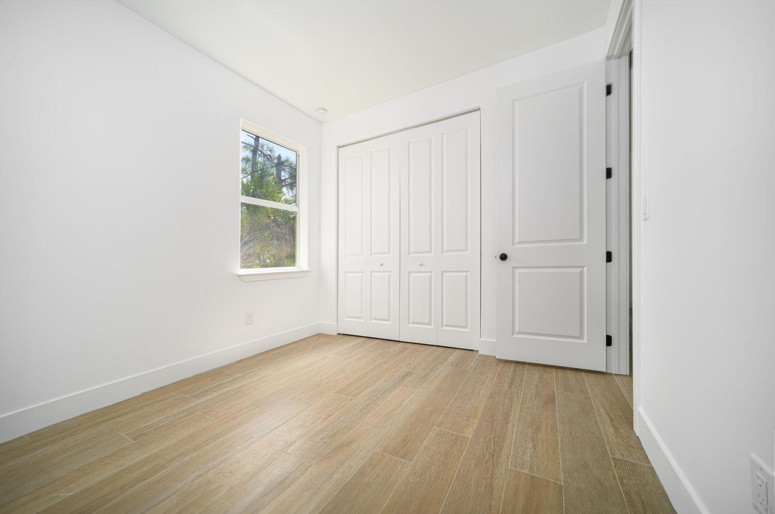 15245 Brainbridge Circle Property Photo 33