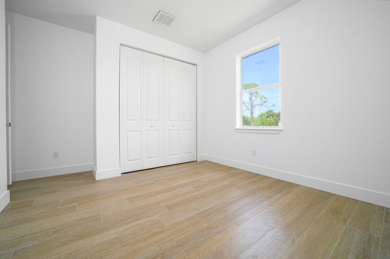 15245 Brainbridge Circle Property Photo 34