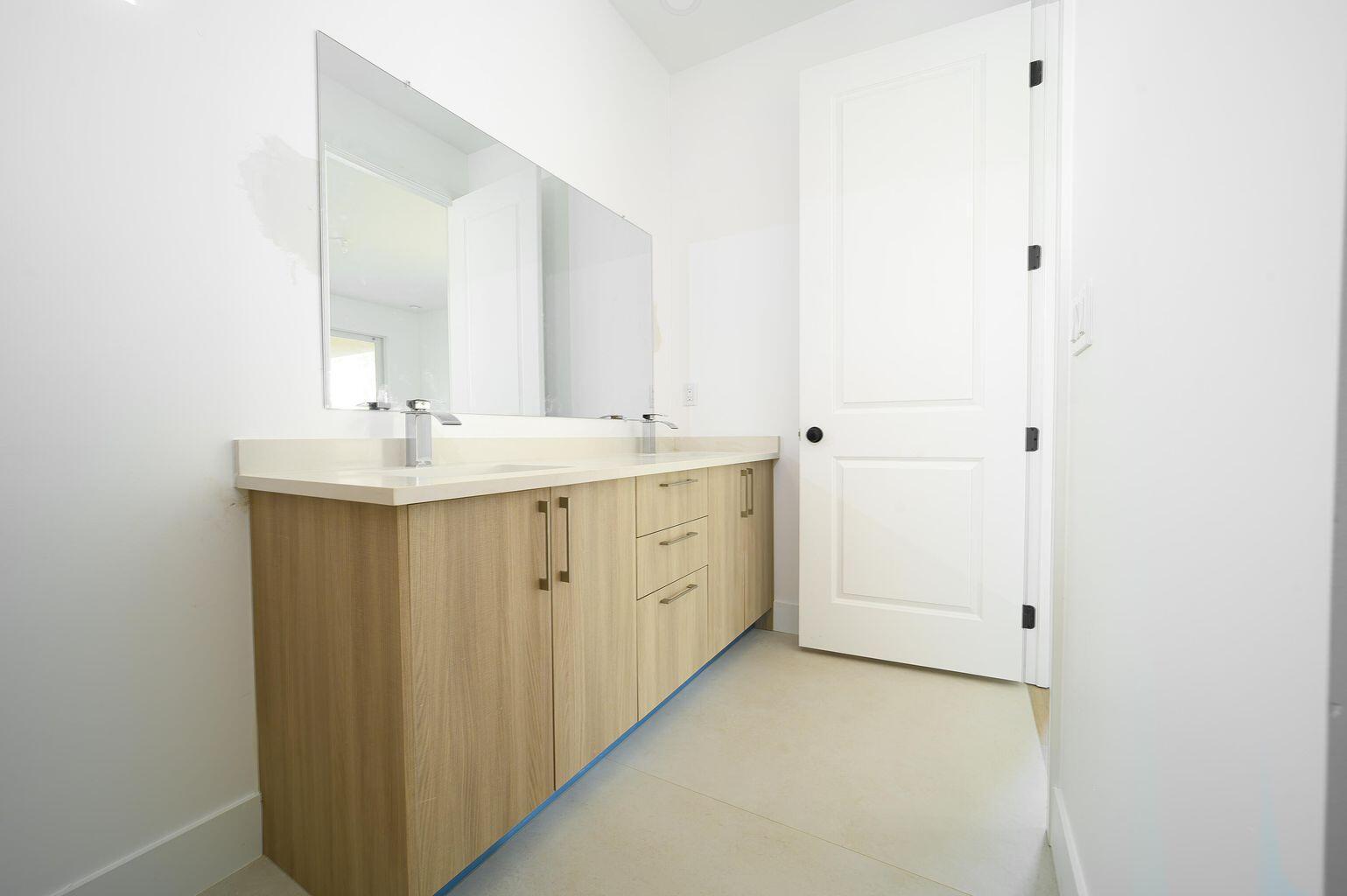 15245 Brainbridge Circle Property Photo 39