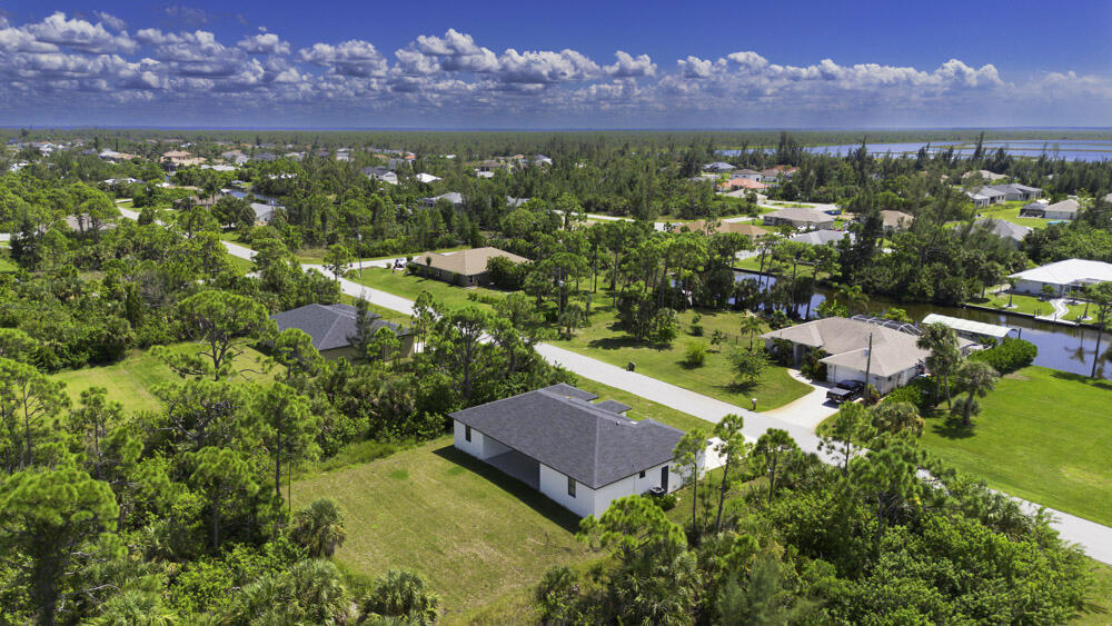 15245 Brainbridge Circle Property Photo 48