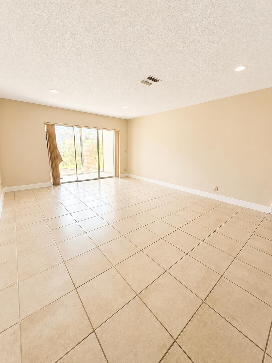 1918 Palmland Drive 2 Property Photo 9