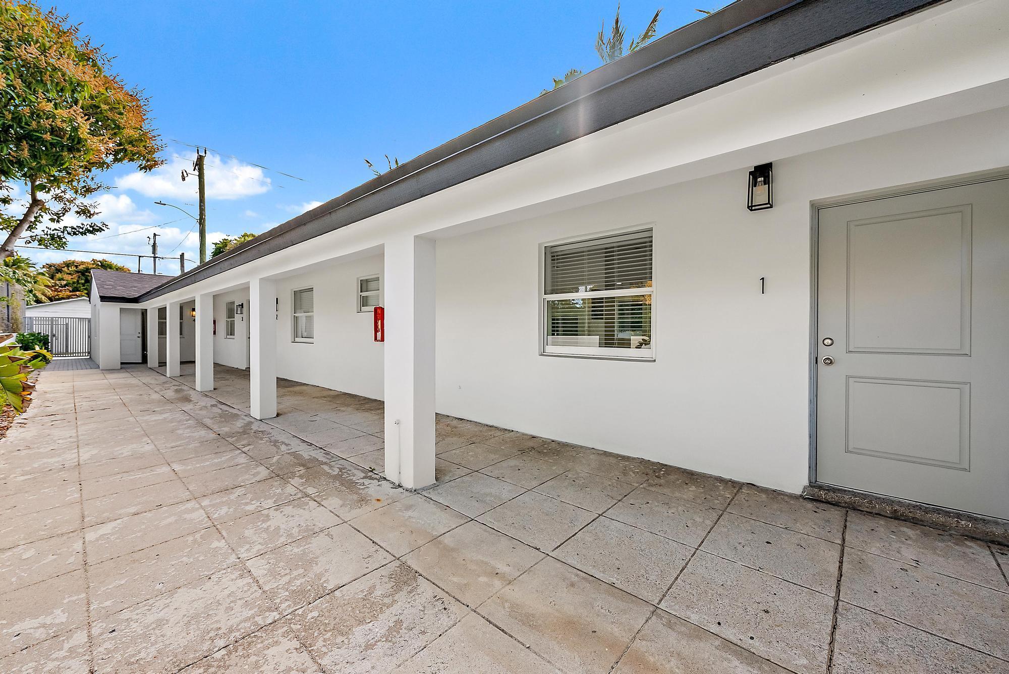 3808 Broadway 3 Property Photo 1