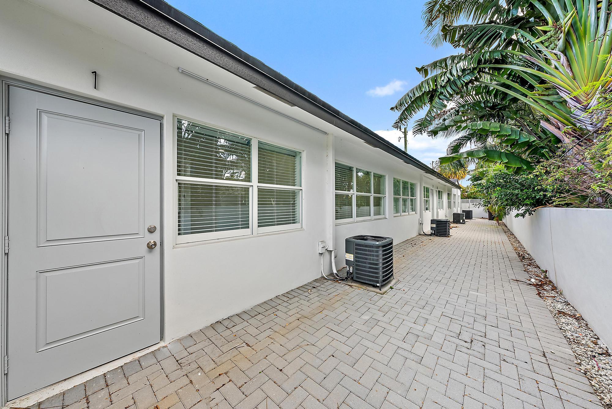 3808 Broadway 3 Property Photo 10