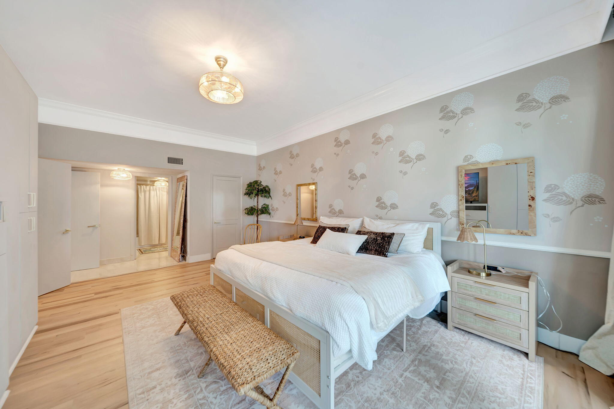 2100 S Ocean Lane 101-102 Property Photo 19