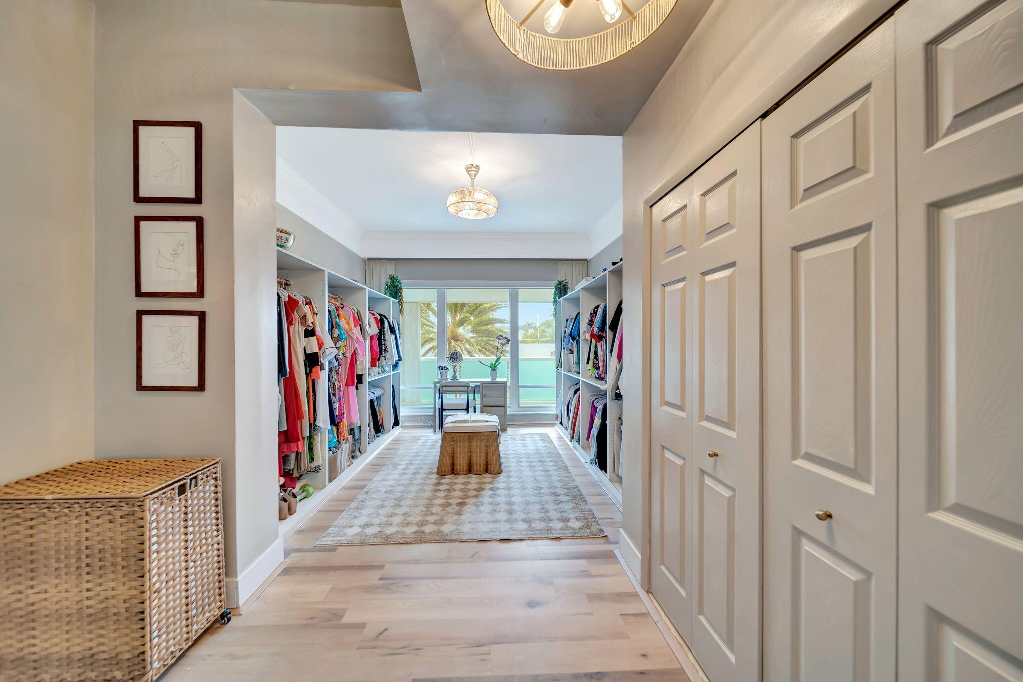 2100 S Ocean Lane 101-102 Property Photo 34