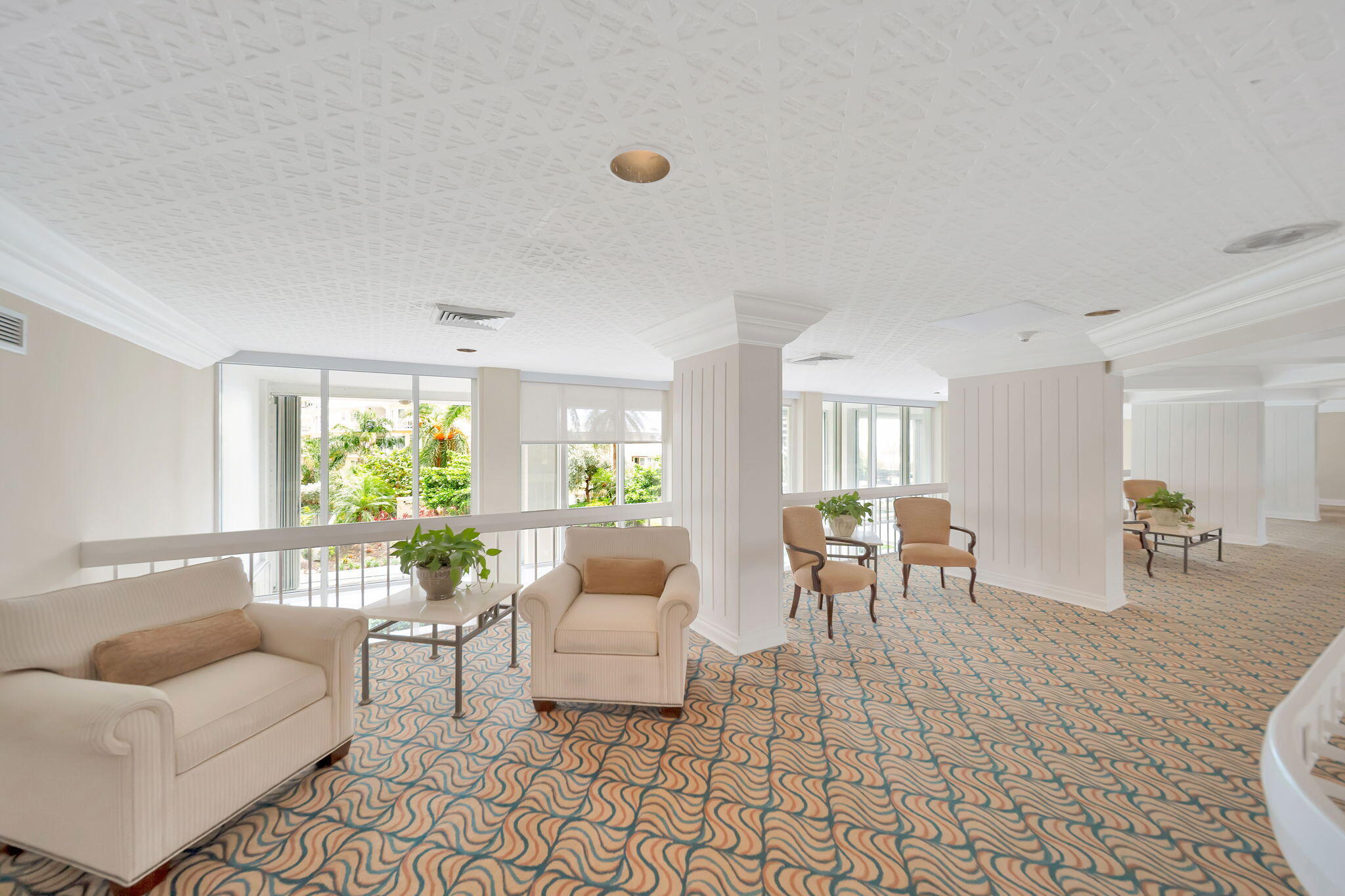 2100 S Ocean Lane 101-102 Property Photo 63