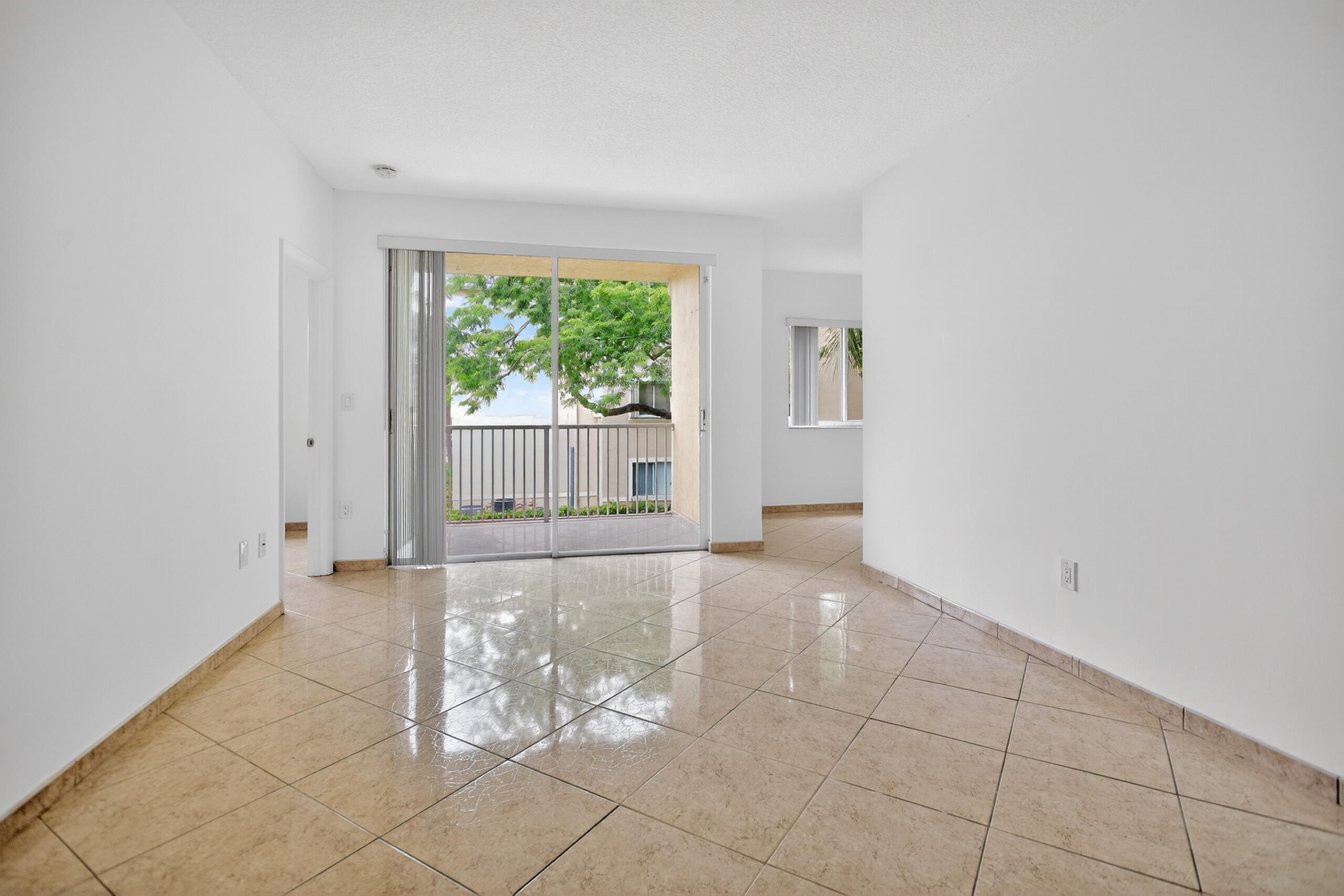 7085 Nova Drive 232 Property Photo 6