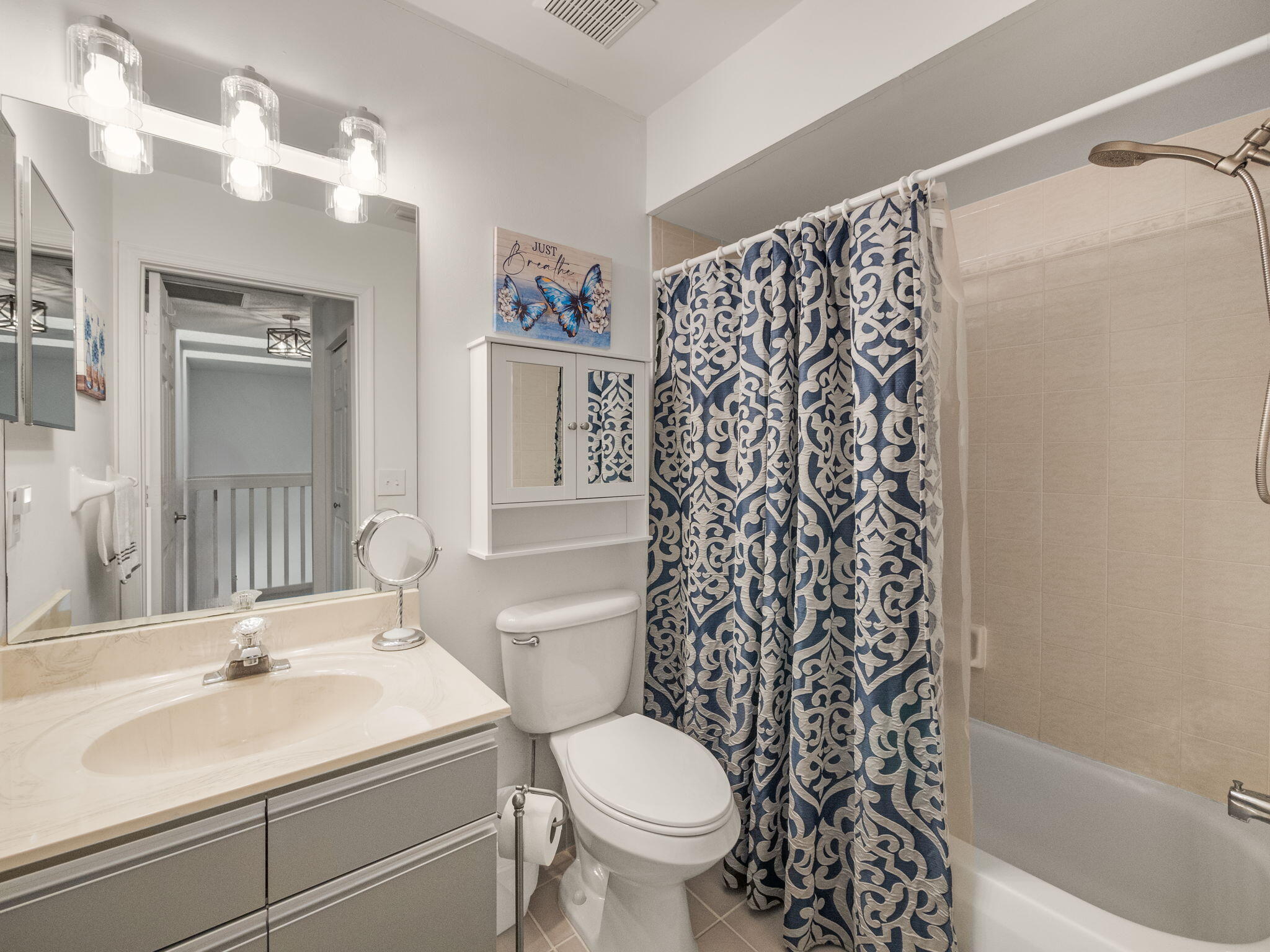 1103 Landings Boulevard Property Photo 20